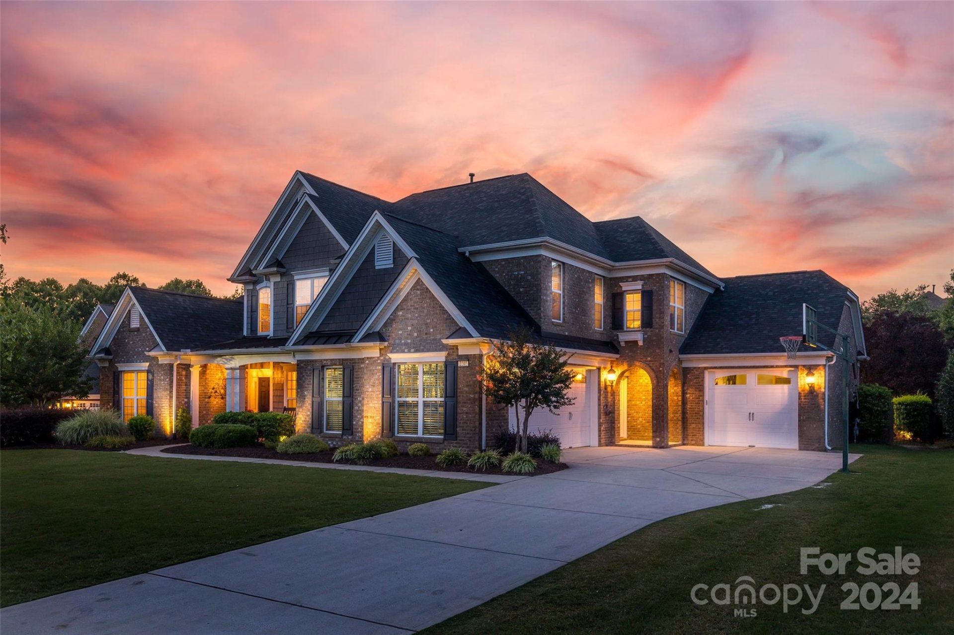 Property image 1 at 2101 Linari Way, Waxhaw, NC 28173