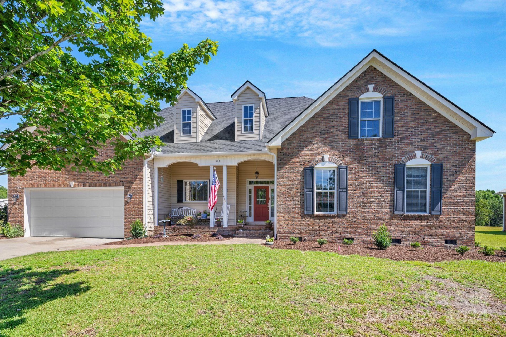 Property image 2 at 324 Whiteplains Place, Gilbert, SC 29054