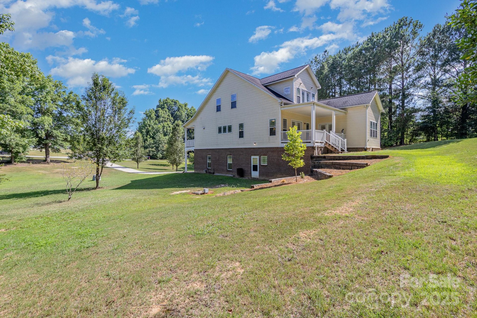 Property image 3 at 556 Peaceful Creek Drive, York, SC 29745