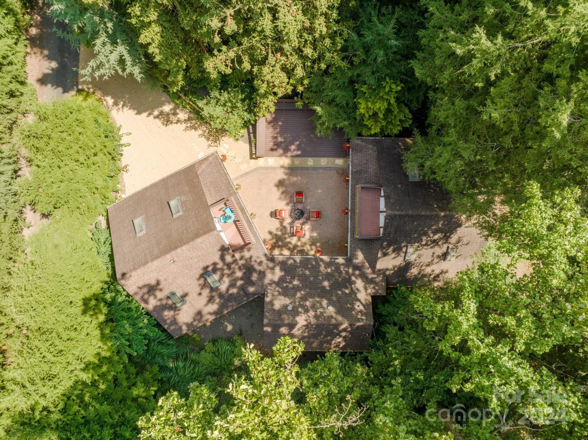 Property image 4 at 108 Lakewood Drive, Asheville, NC 28803