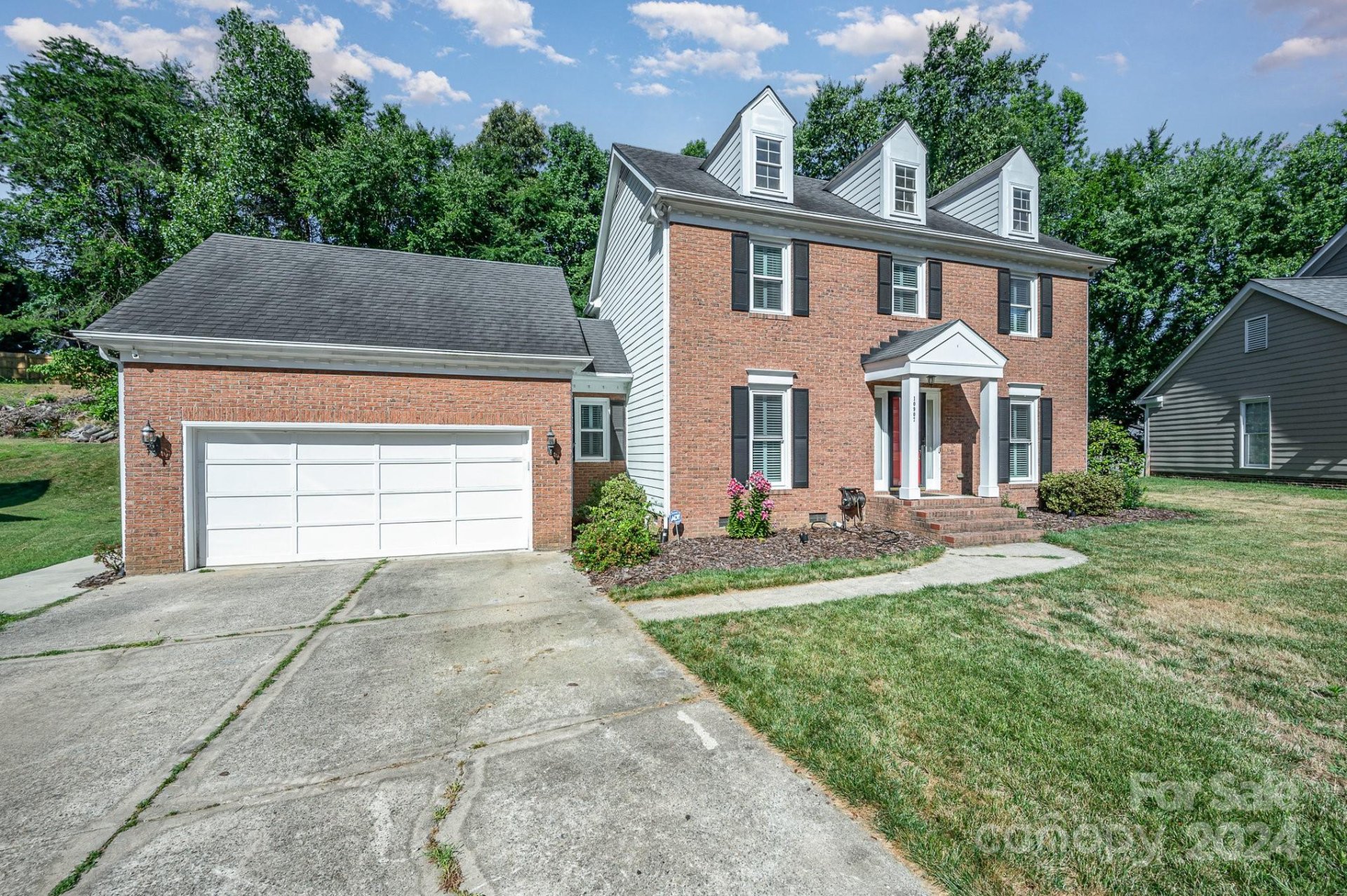 Property image 1 at 10907 Falls Branch Lane, Charlotte, NC 28214