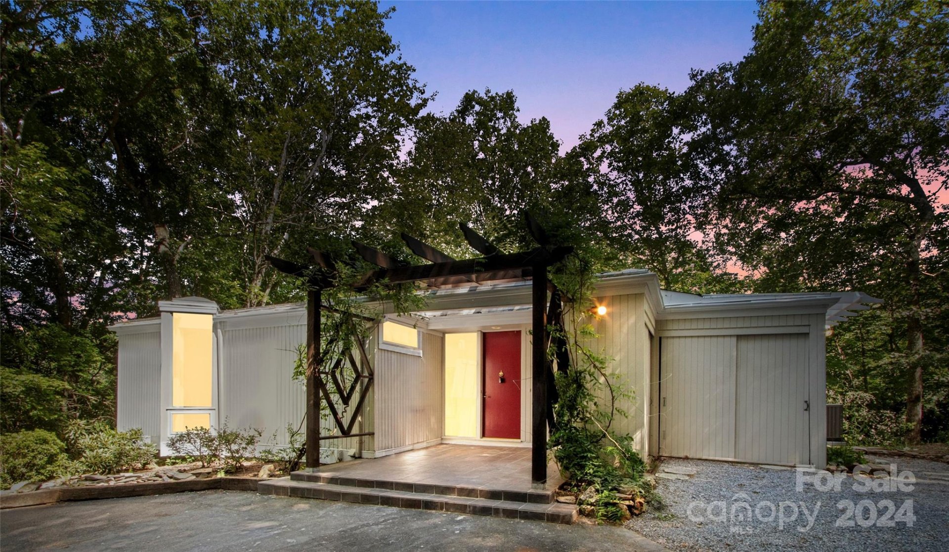 Property at 141 Wildflower Road, Spruce Pine, NC 28777