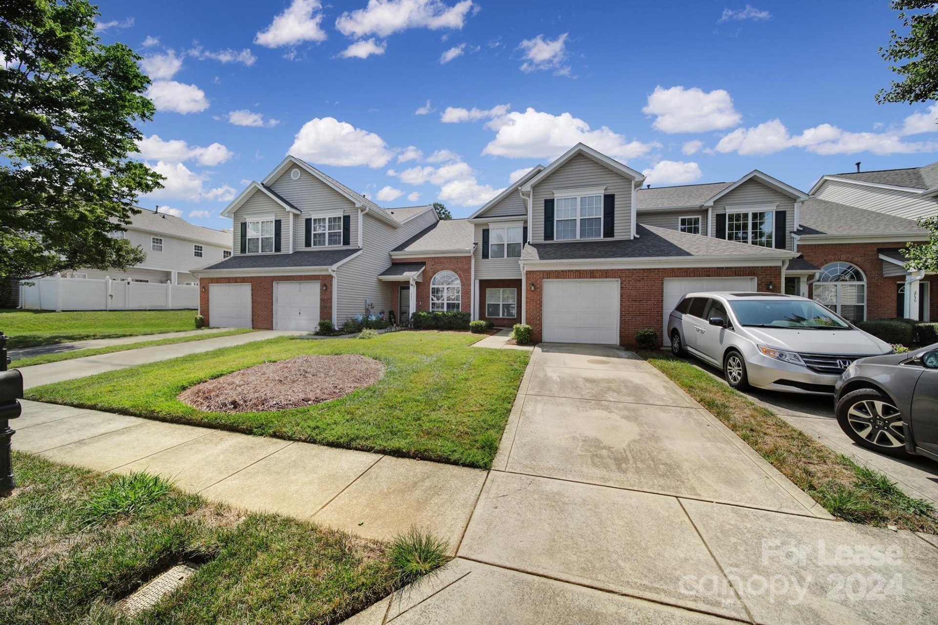 Property image 1 at 2734 Mill Valley Court, Matthews, NC 28105