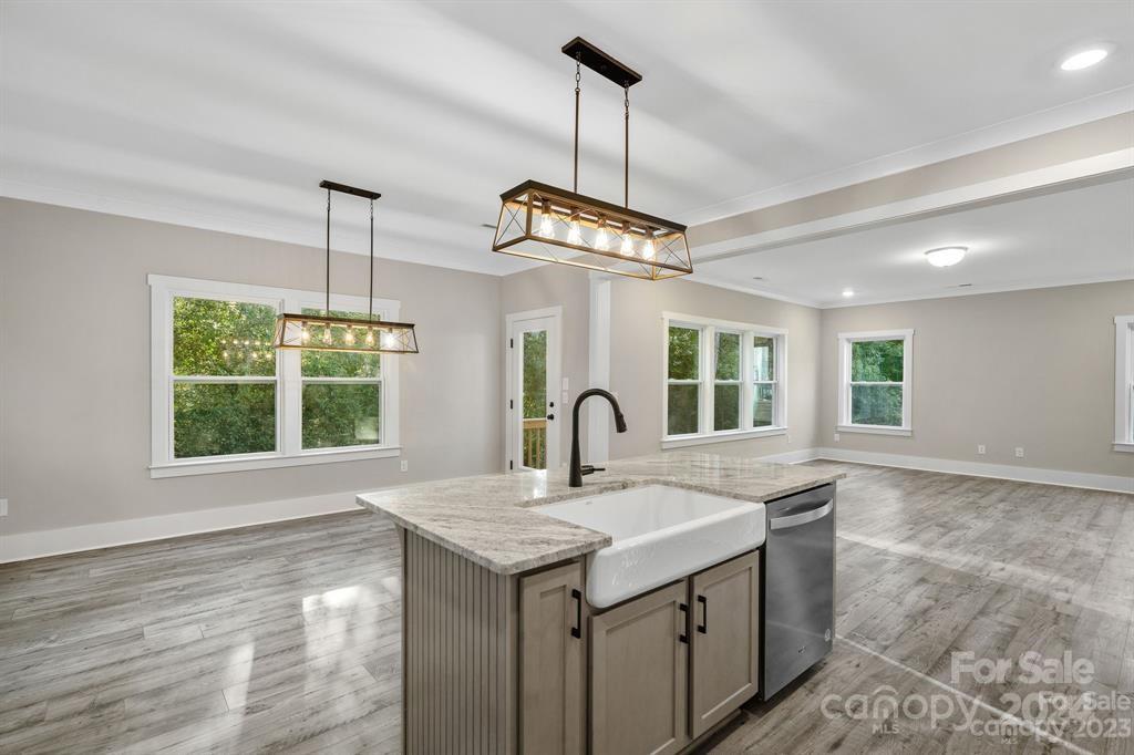 Property image 1 at 1719 Vinton Street, Charlotte, NC 28216