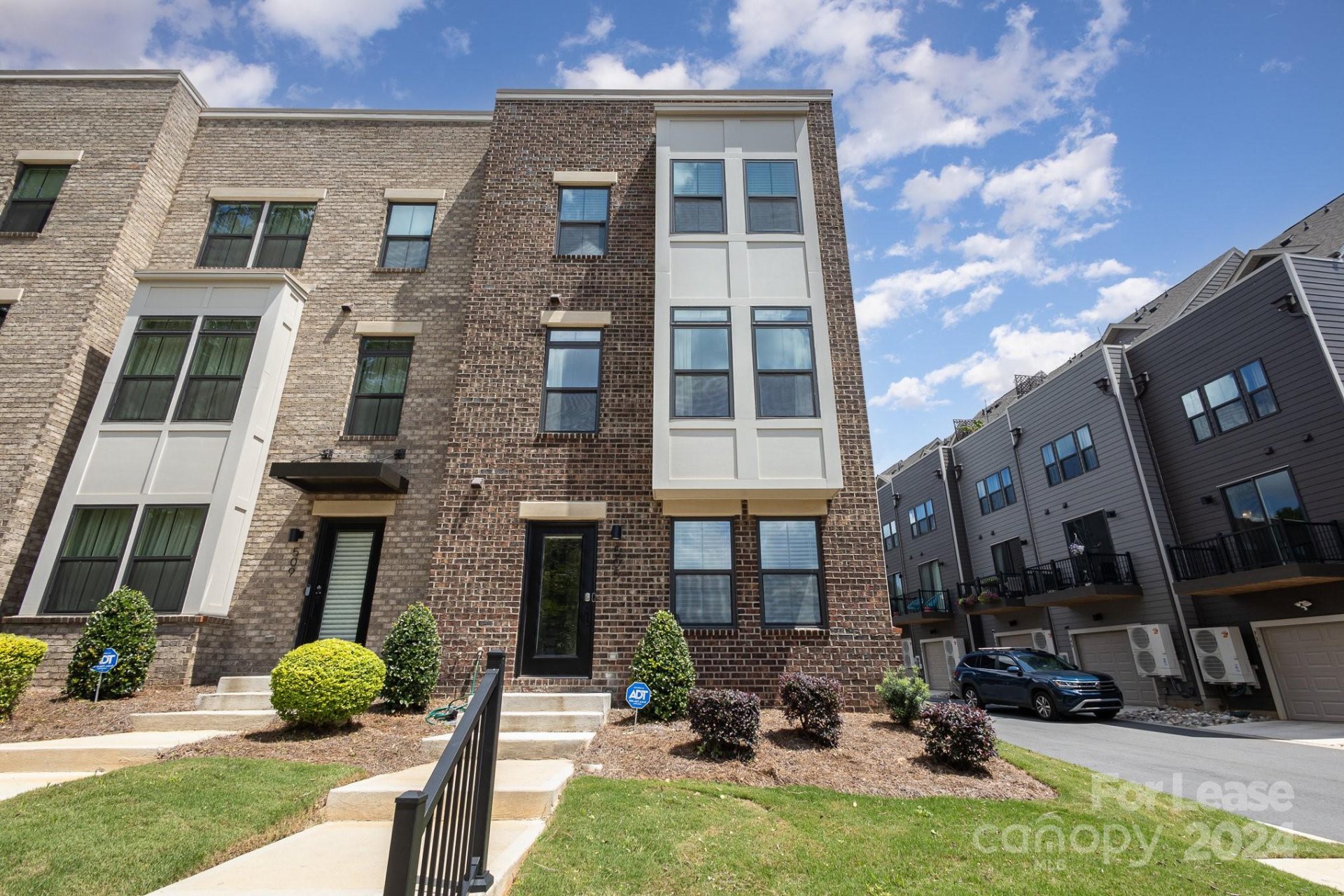 Property image 1 at 505 Nantahala Drive, Charlotte, NC 28211