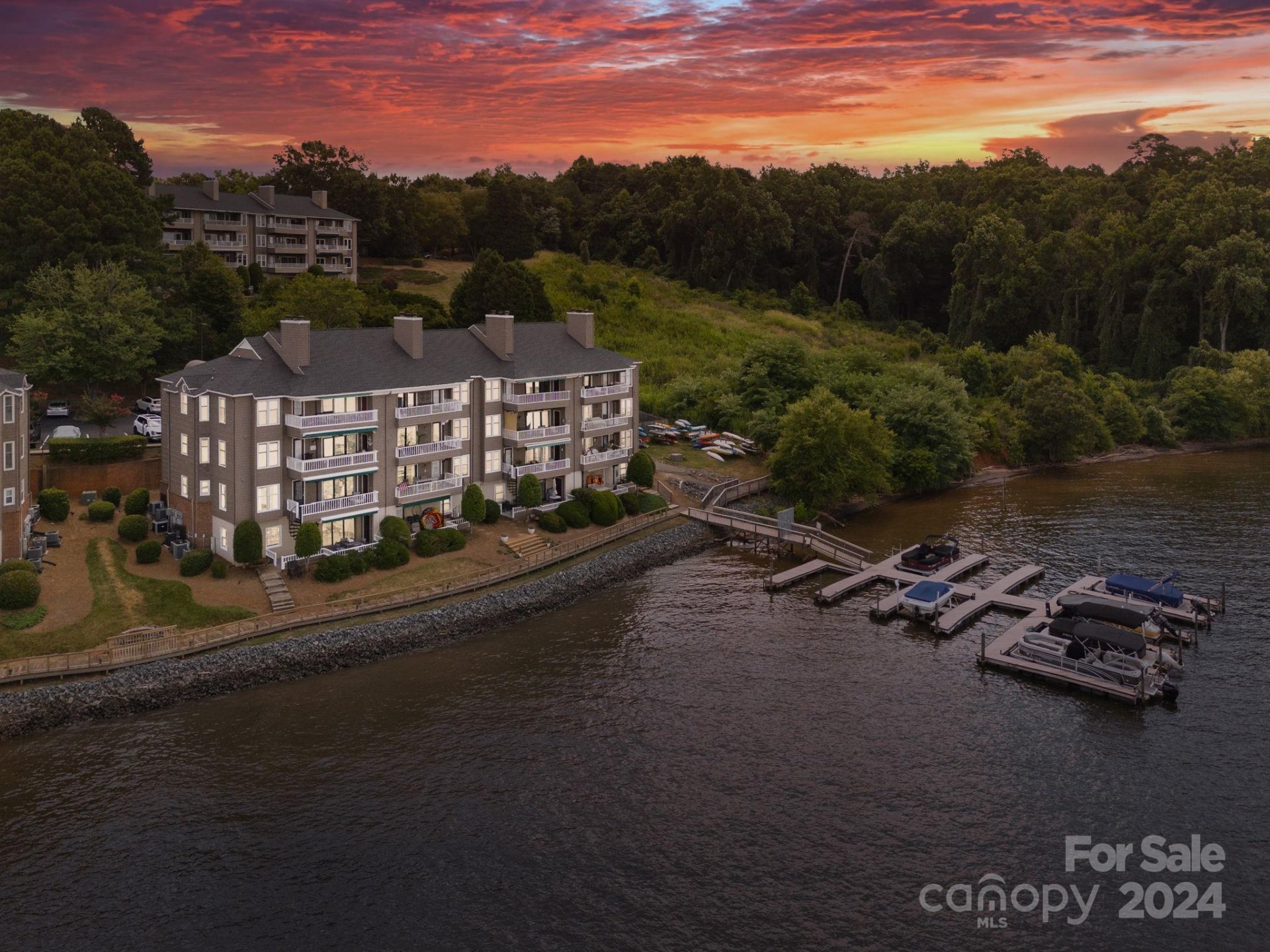 7340 Lakefront Drive