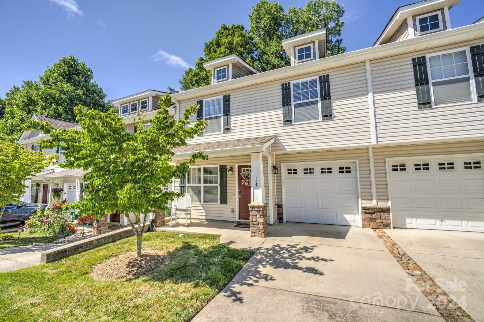 Property image 1 at 114 Torrington Avenue, Fletcher, NC 28732