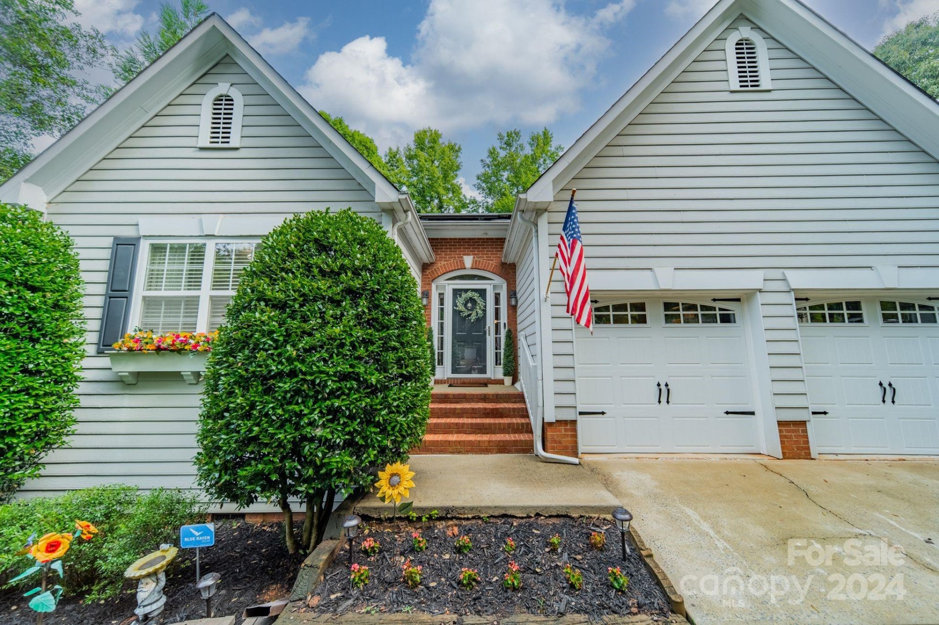 Property image 1 at 13710 Glenford Place, Charlotte, NC 28278