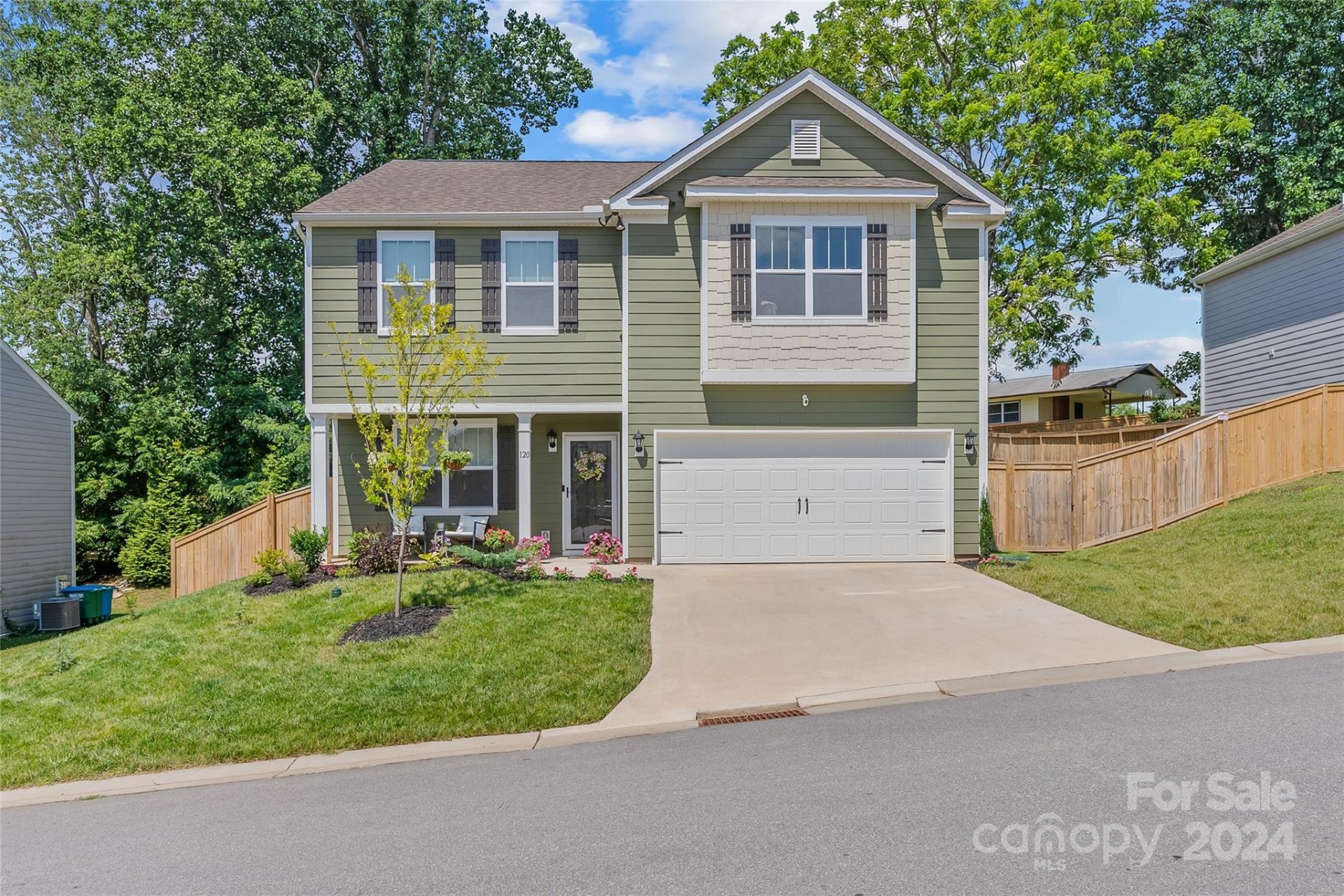 Property image 1 at 120 Marathon Lane, Candler, NC 28715