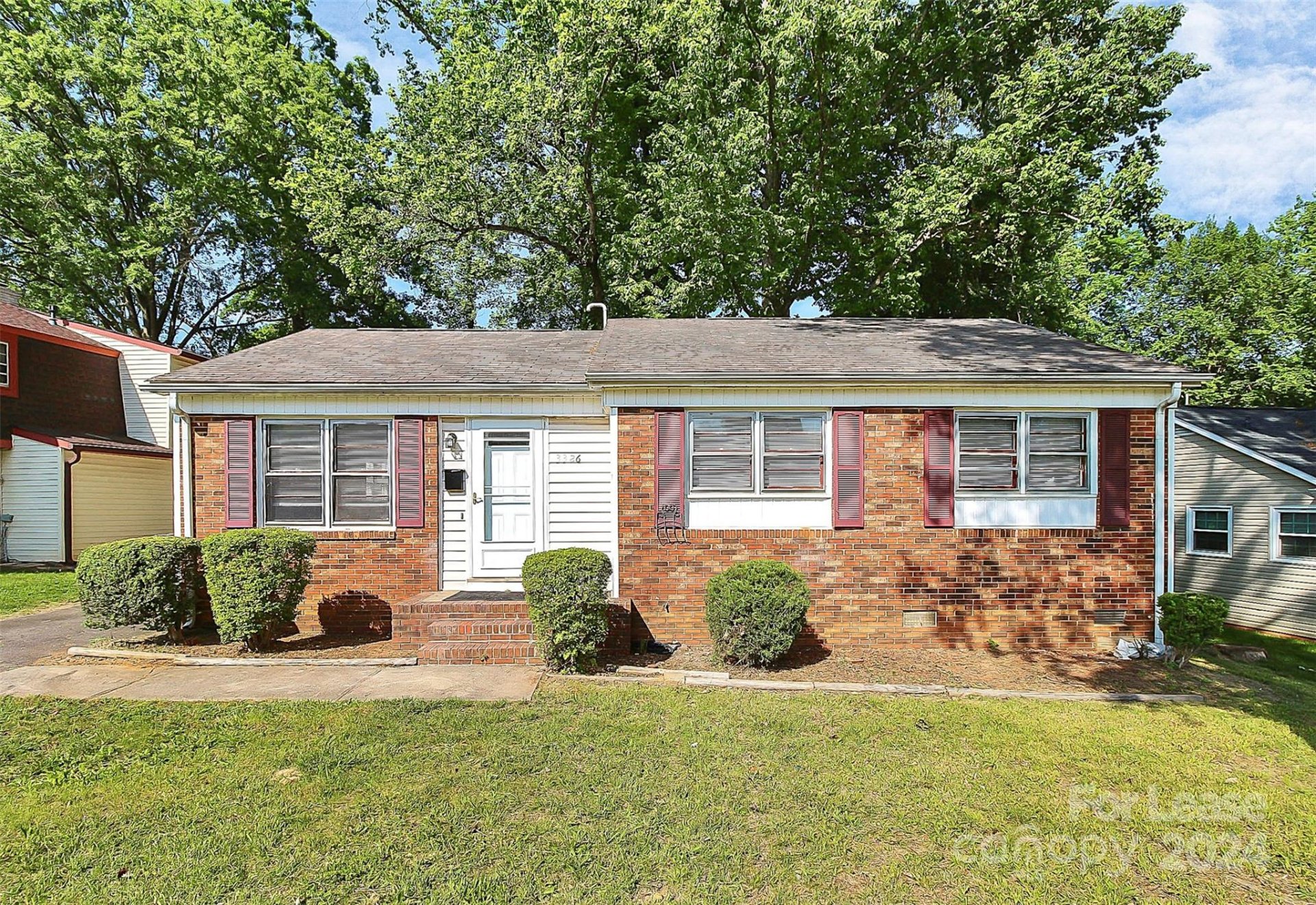 Property image 1 at 3326 Dalecrest Drive, Charlotte, NC 28269