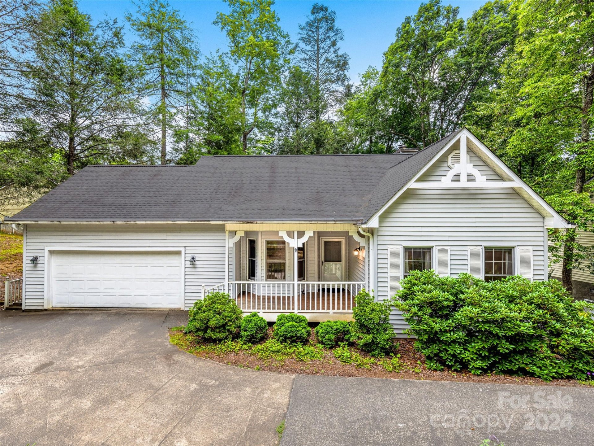 Property image 1 at 183 Fox Cross Drive, Brevard, NC 28712