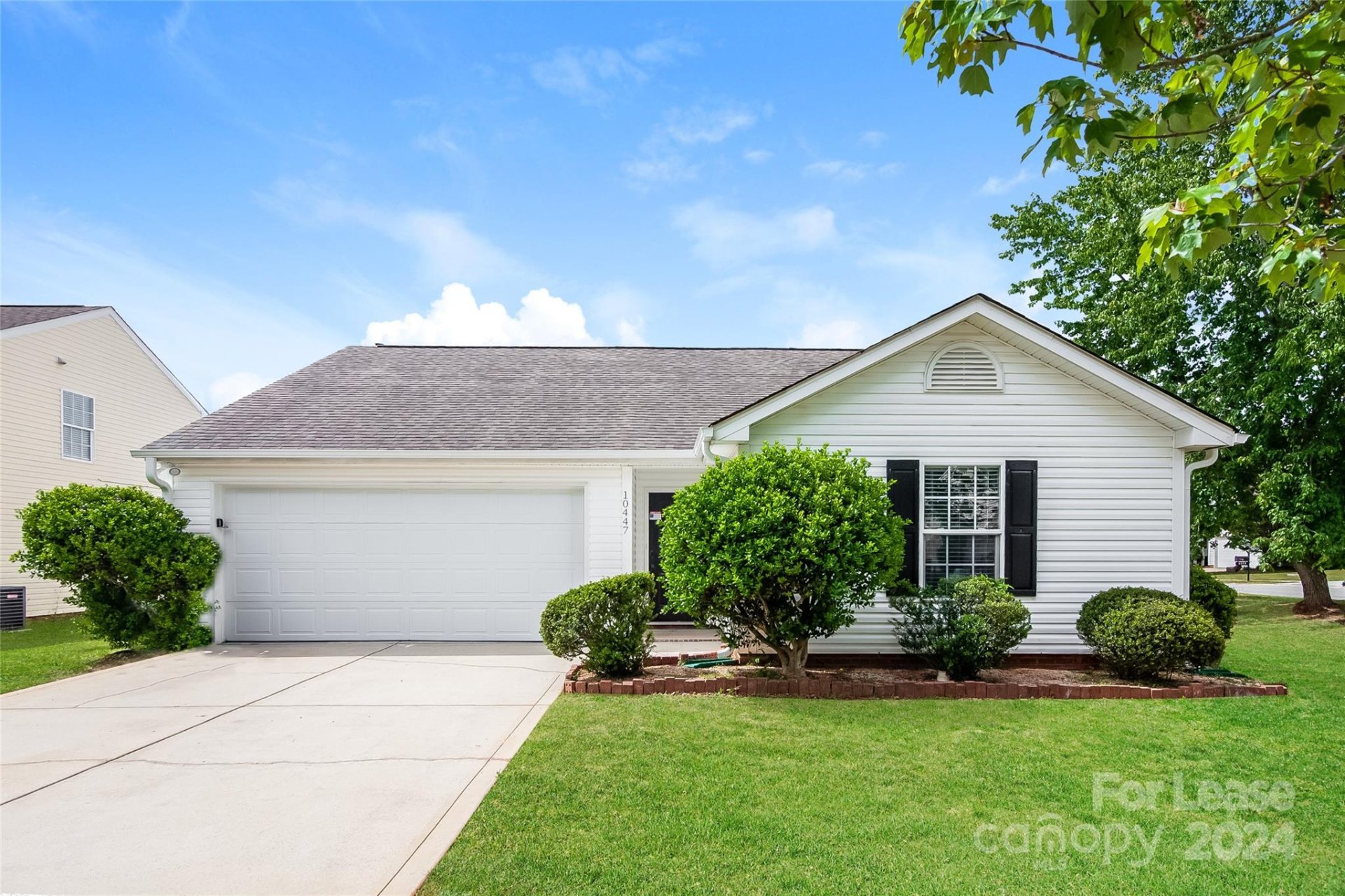 Property image 1 at 10447 Wilson Glen Drive, Charlotte, NC 28214