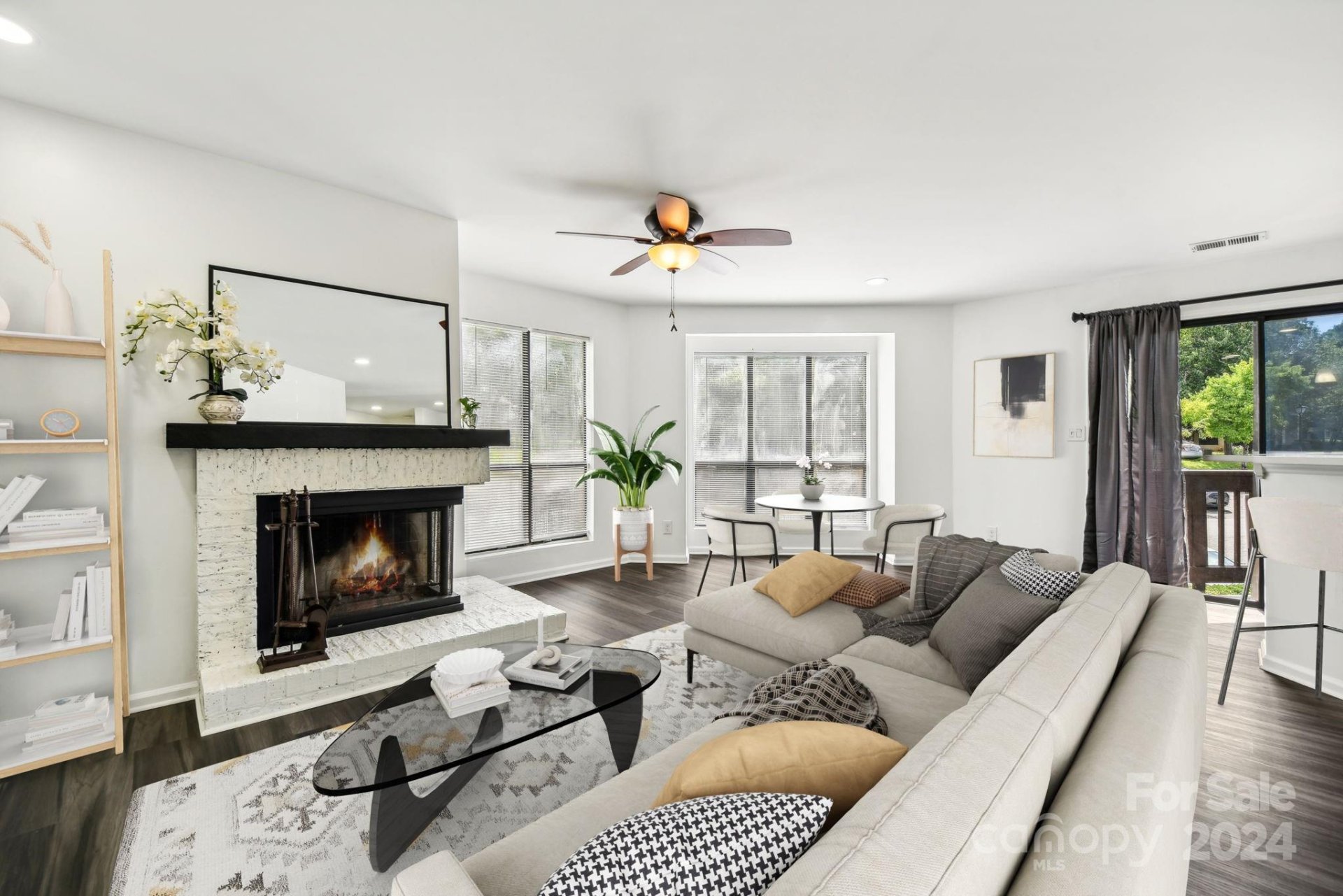 Property image 1 at 8183 Cedar Glen Drive, Charlotte, NC 28212