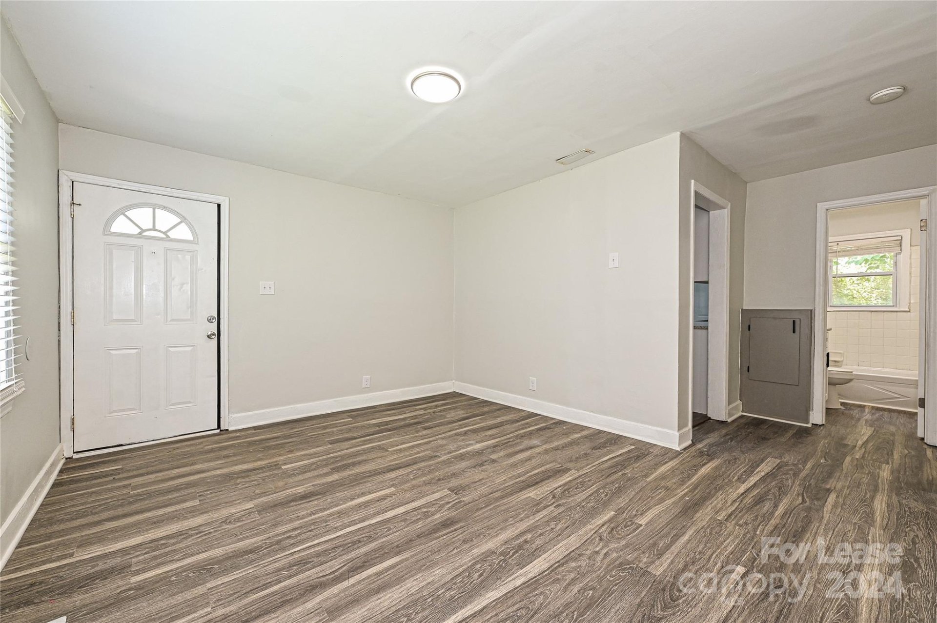 Property image 5 at 3429 Tappan Place, Charlotte, NC 28205