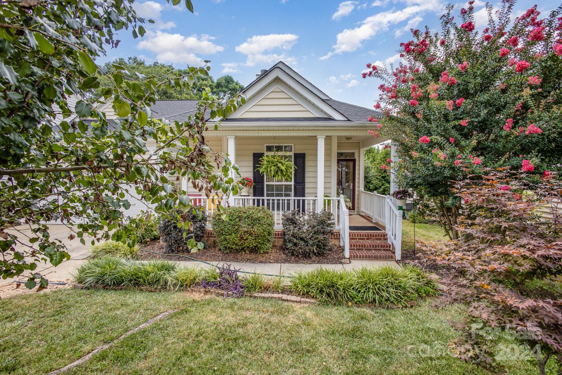 Property image 1 at 15028 Rothesay Drive, Charlotte, NC 28277