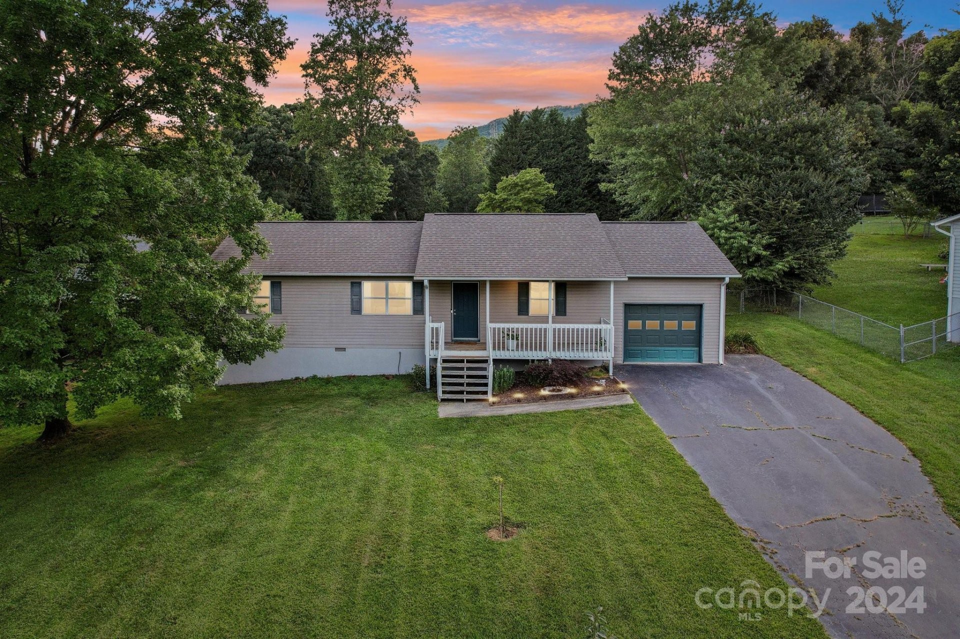 311 Hunters Ridge Drive
