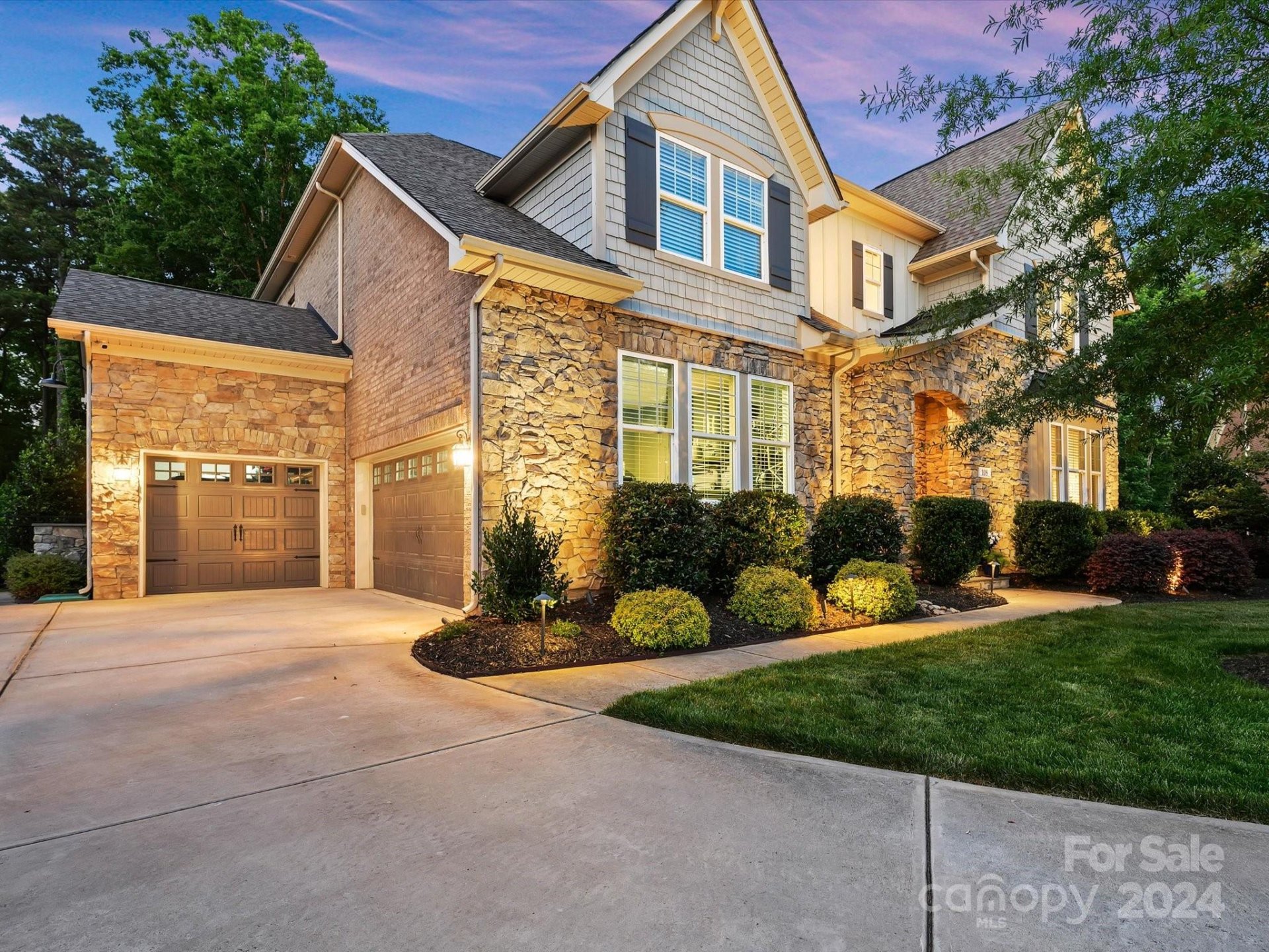 Property image 2 at 108 Walker Falls Way, Matthews, NC 28104
