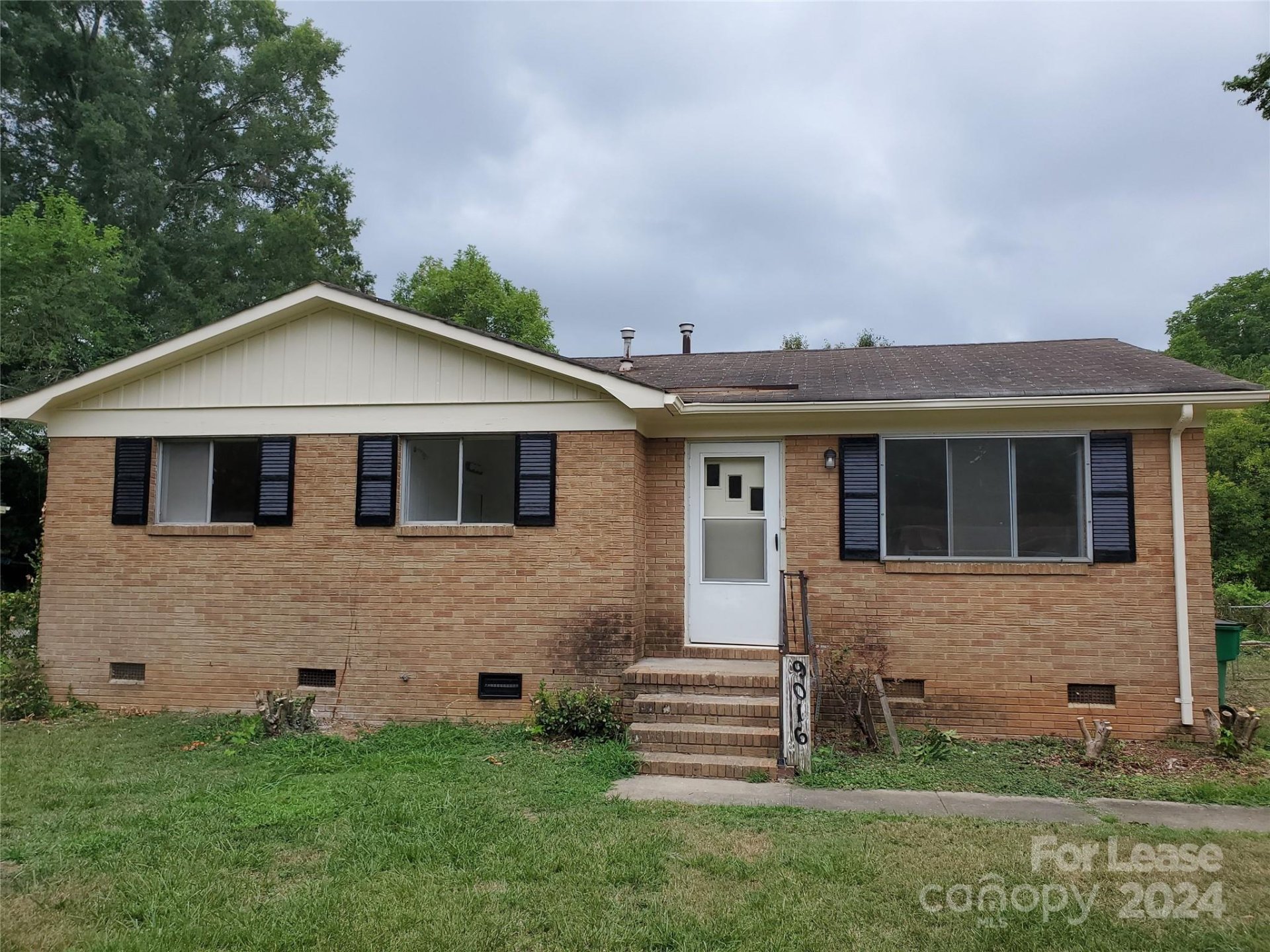 Property image 1 at 9016 Feldbank Drive, Charlotte, NC 28216