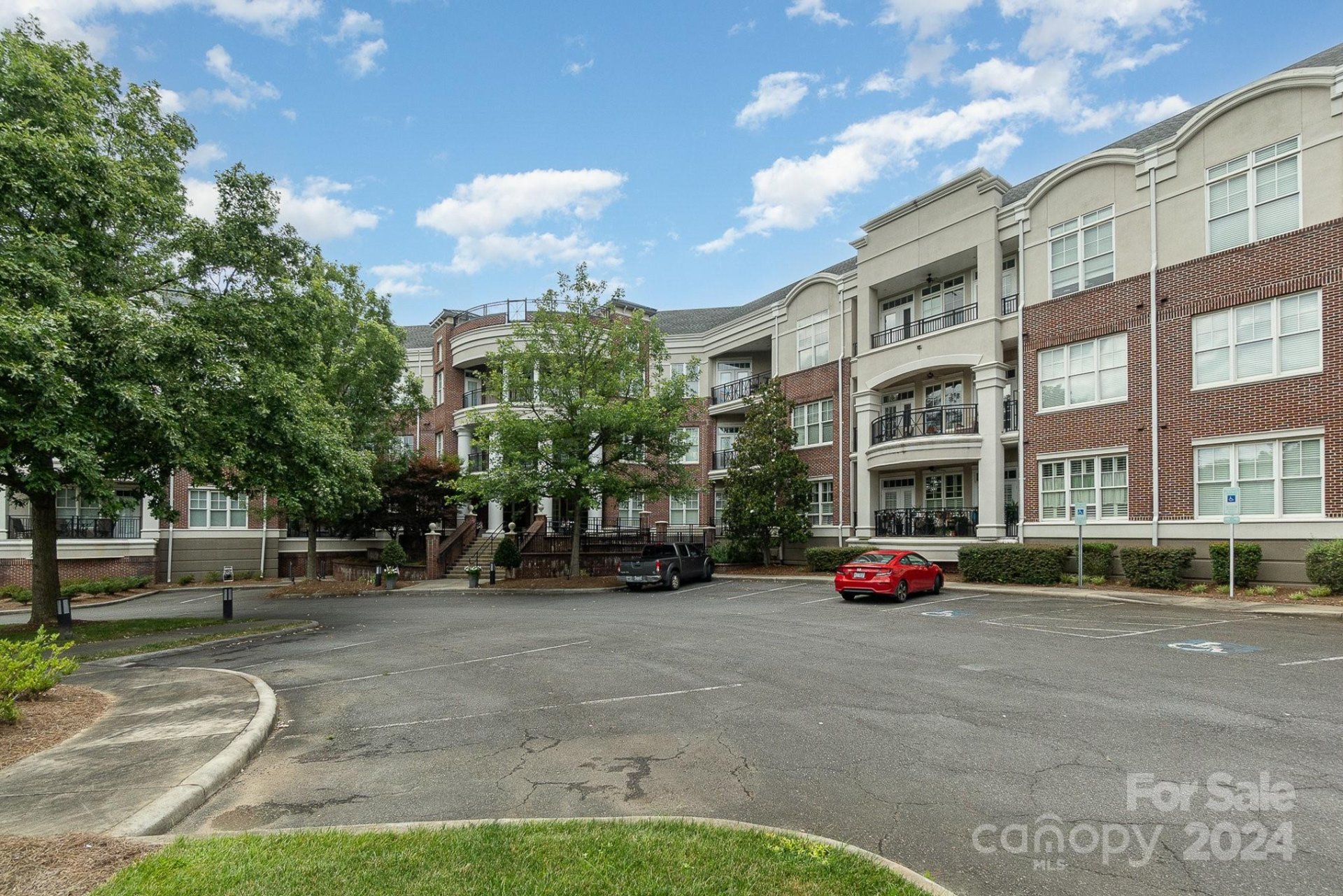 Property image 1 at 5425 Closeburn Road, Charlotte, NC 28210