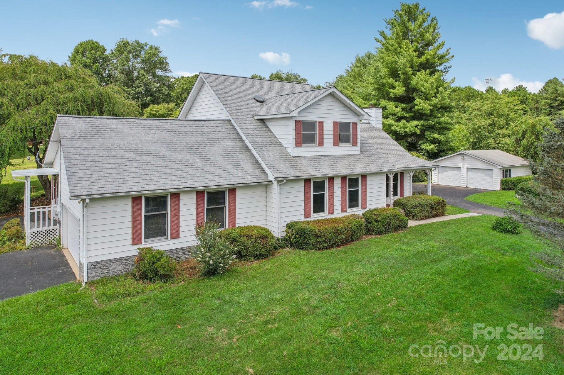 Property image 1 at 434 Case Cove Road, Candler, NC 28715