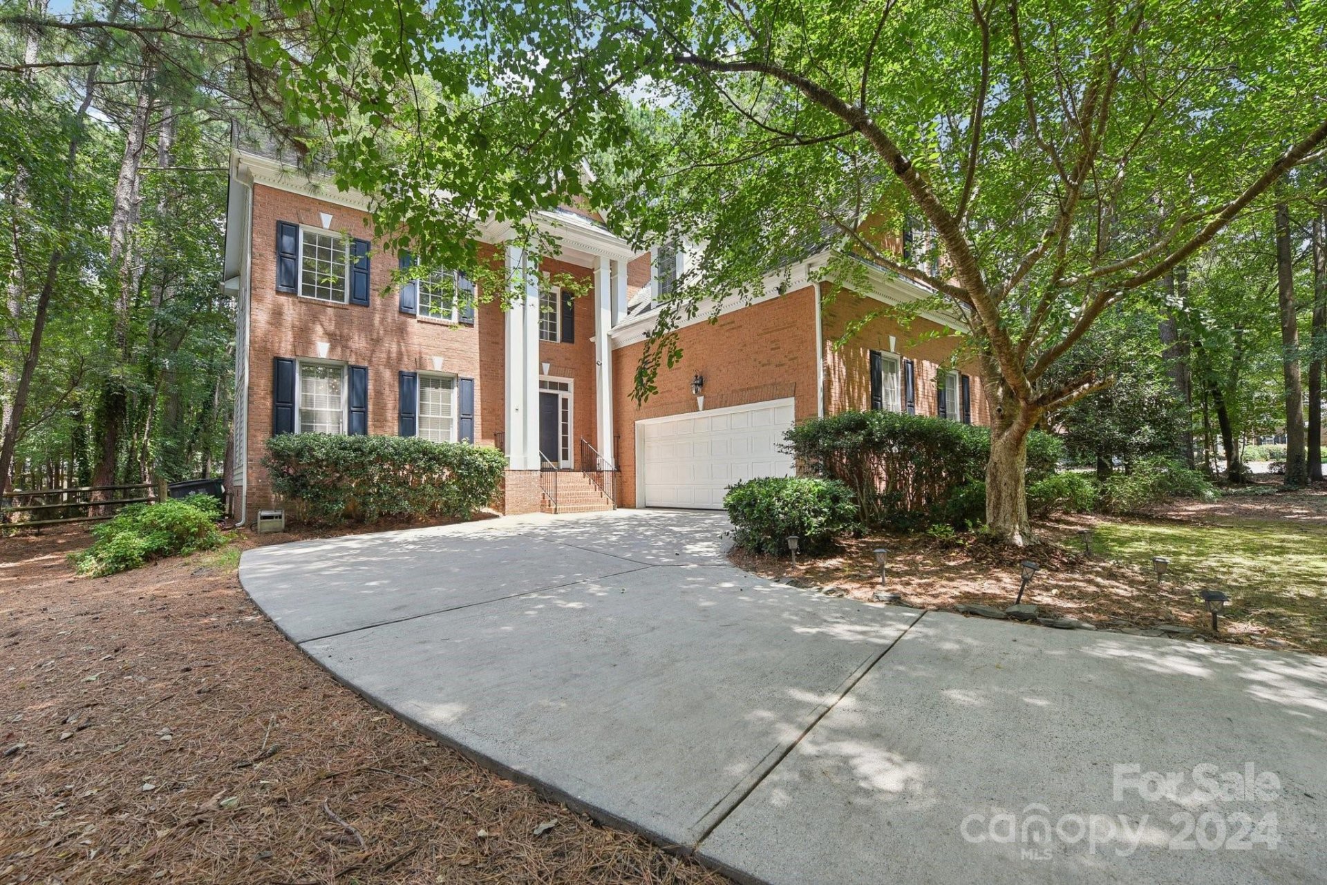 Property image 1 at 4417 Serene Lane, Charlotte, NC 28216