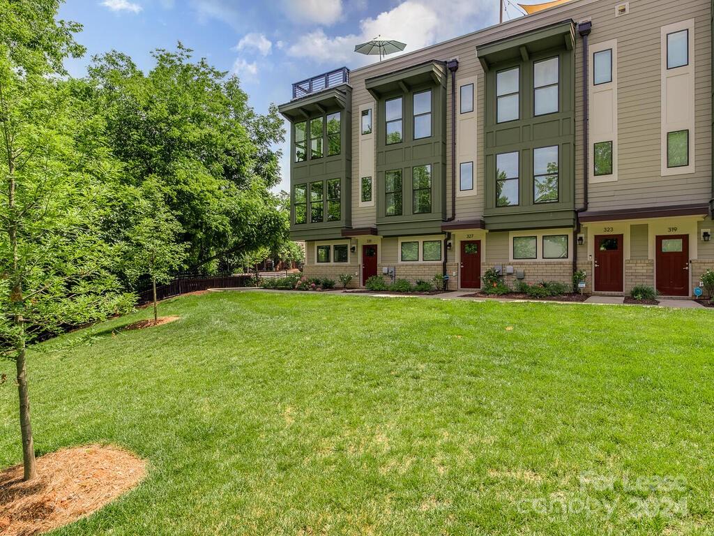 Property image 1 at 331 Uptown West Drive, Charlotte, NC 28208