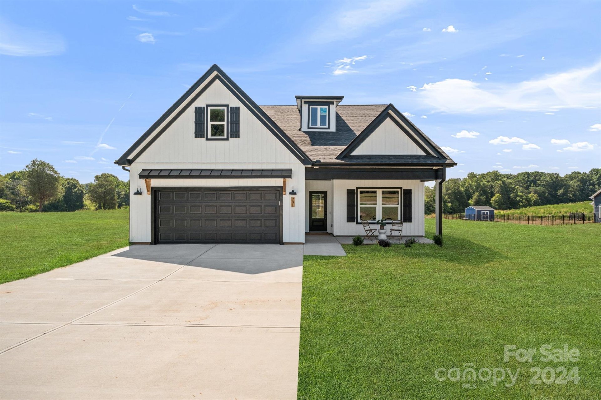 201 Lone Pine Road