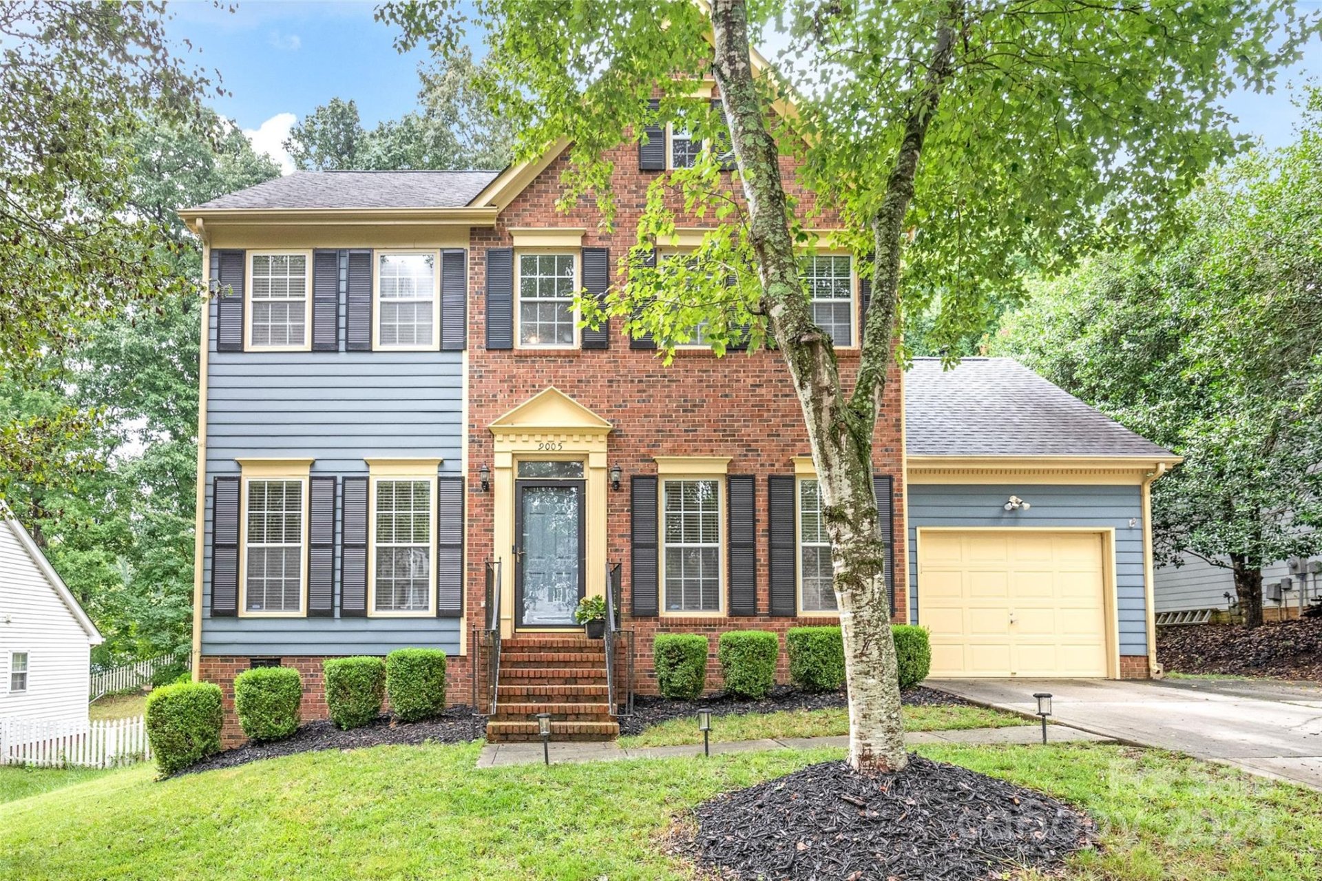 Property image 1 at 9005 Clifton Meadow Drive, Matthews, NC 28105