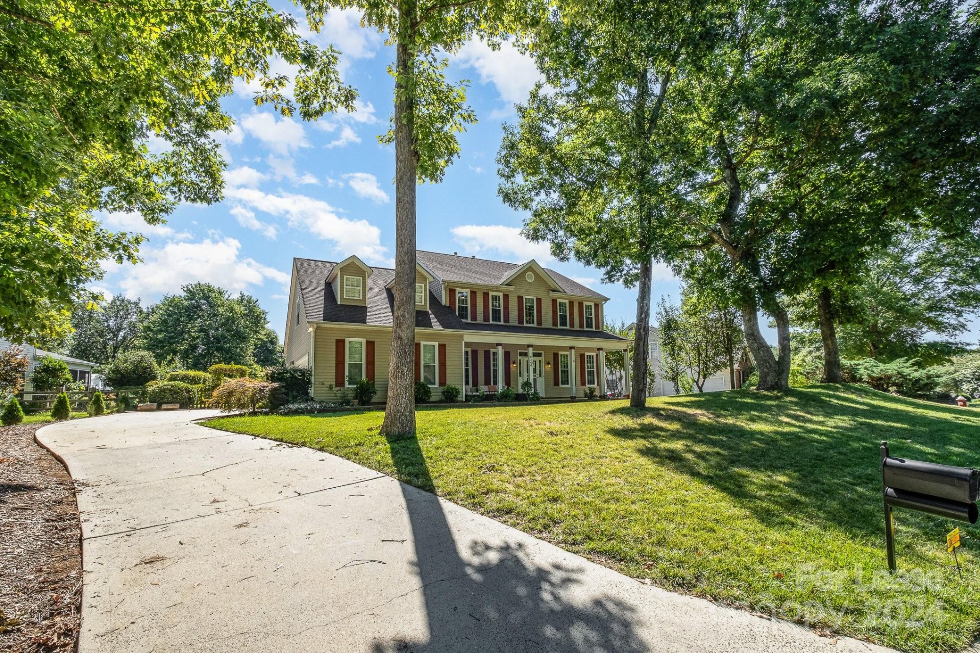 Property image 1 at 6200 Greengate Lane, Waxhaw, NC 28173