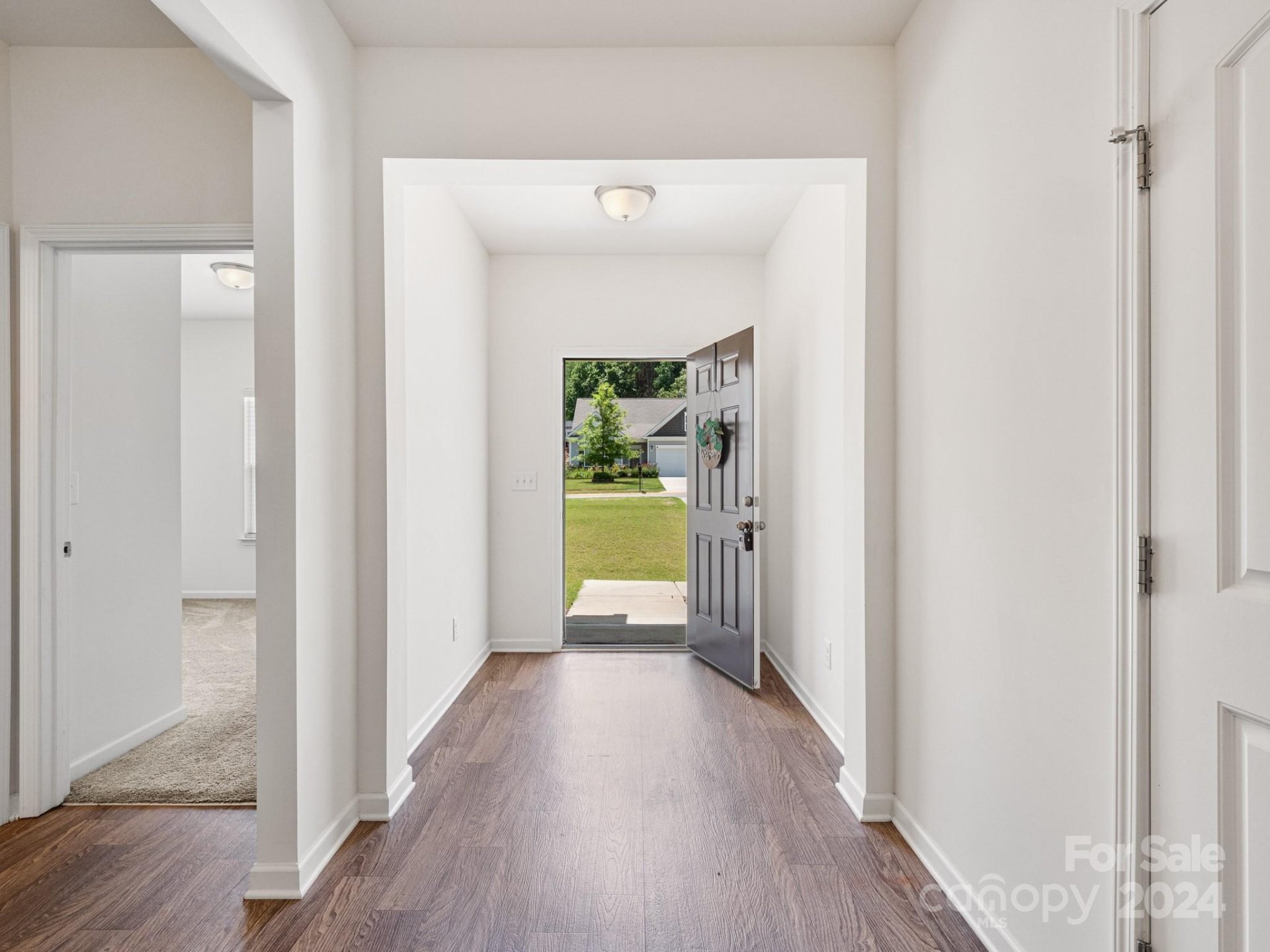 Property image 4 at 502 Oak Forest Lane, Salisbury, NC 28146