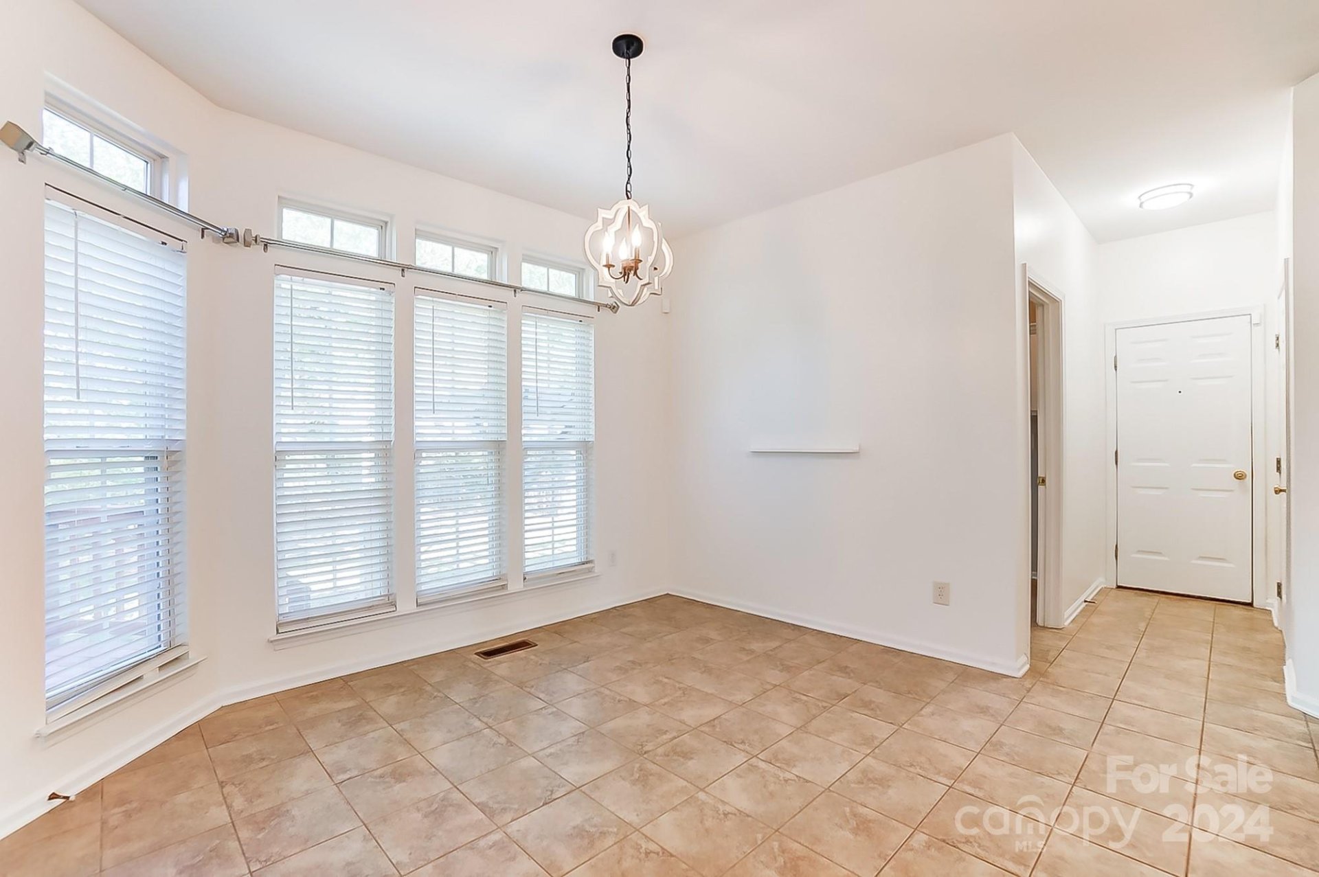 Property image 5 at 9530 Mitchell Glen Drive, Charlotte, NC 28277