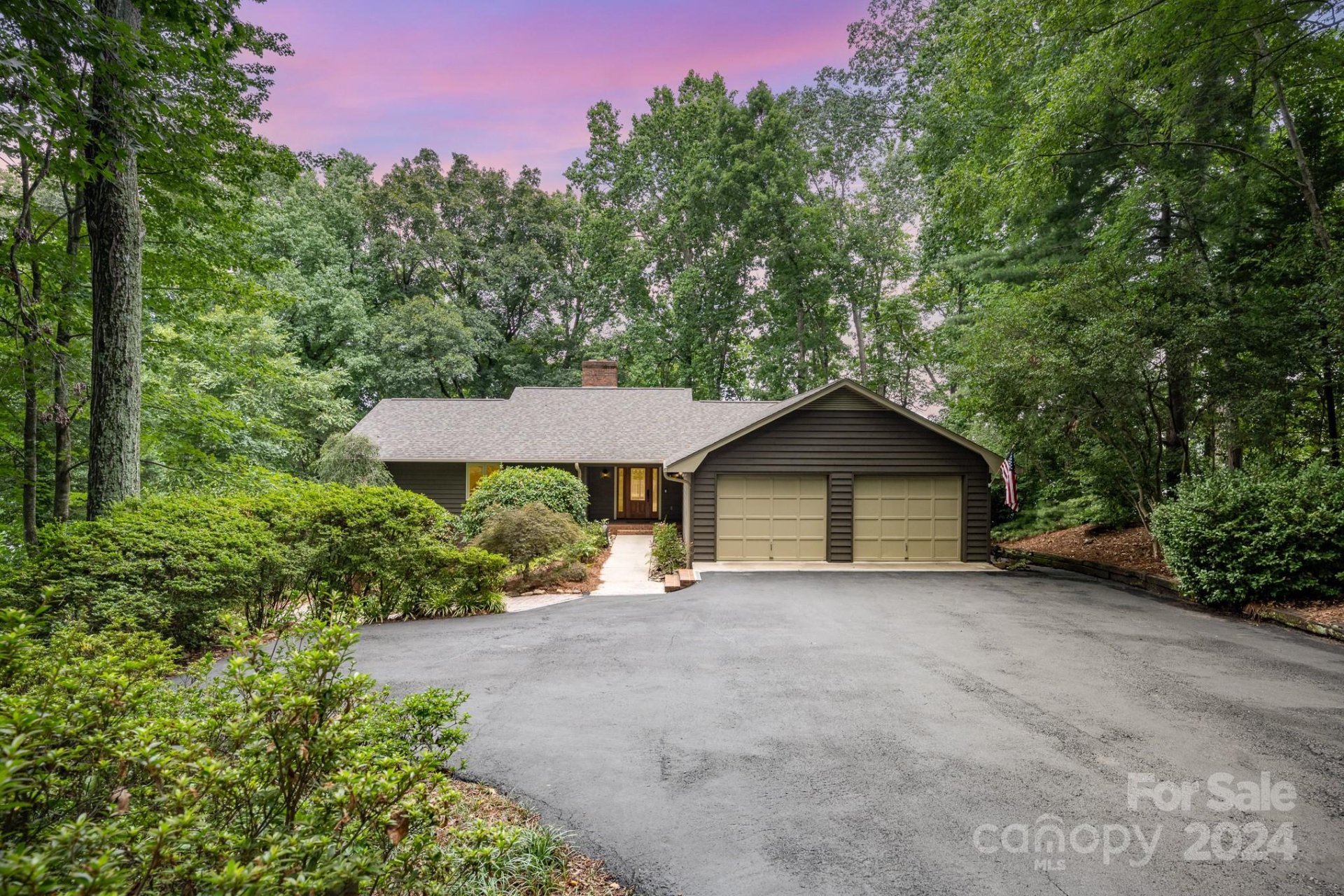 Property image 1 at 712 Lakewind Boulevard, Inman, SC 29349