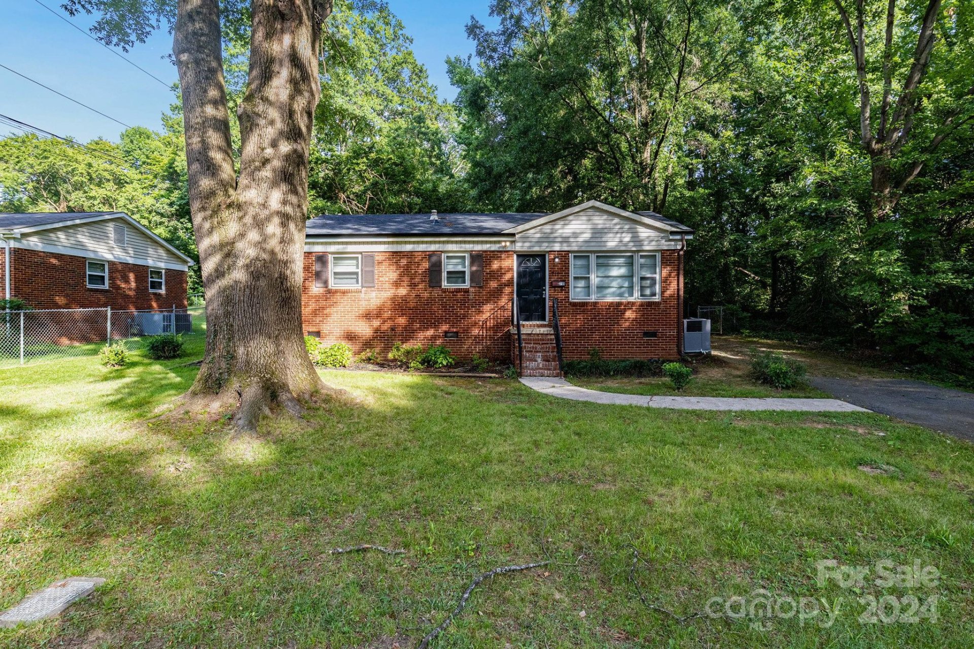 Property image 1 at 711 Gallagher Street, Charlotte, NC 28208