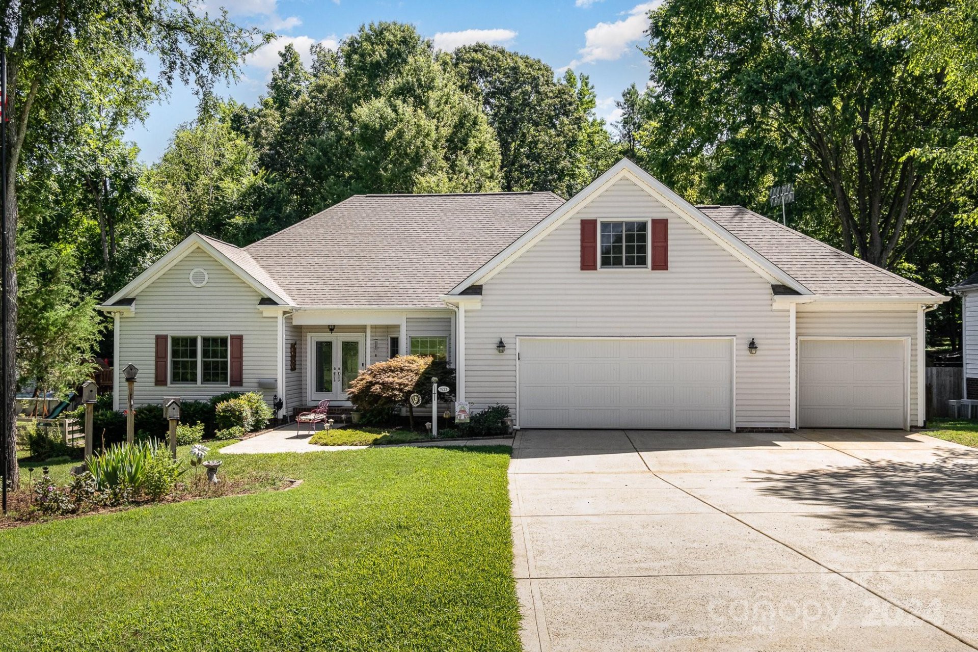 Property image 1 at 9225 Morgan Glenn Drive, Mint Hill, NC 28227