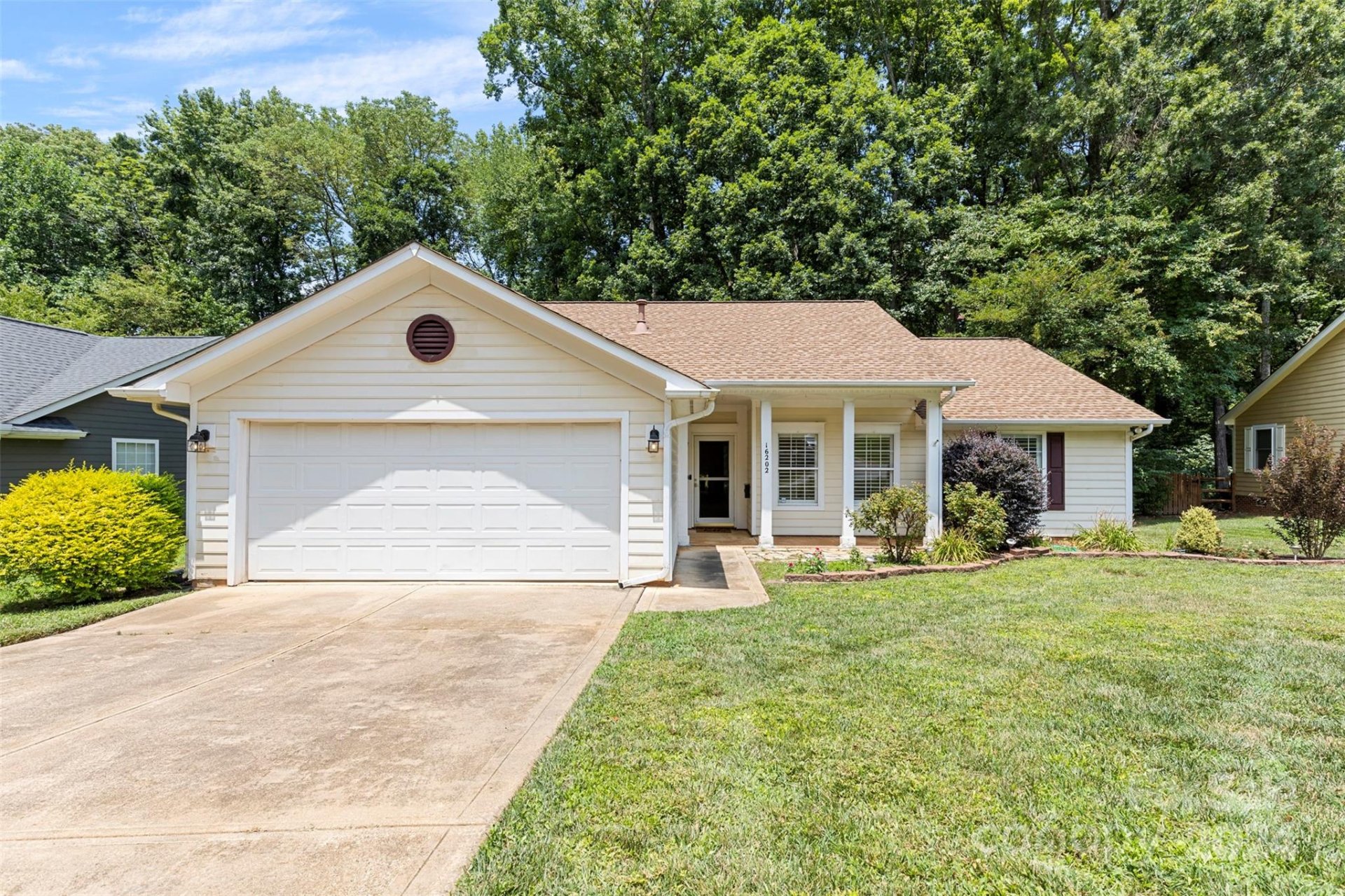 Property image 1 at 16202 Amber Field Drive, Huntersville, NC 28078