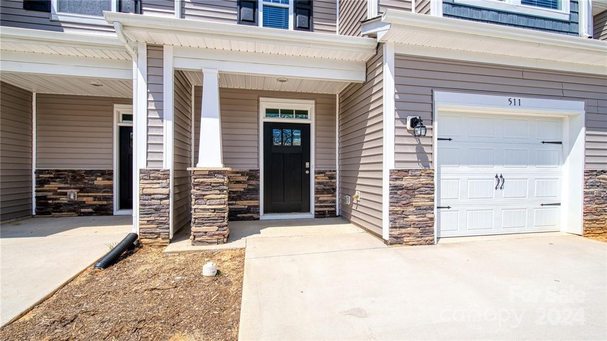 Property image 2 at 294 Creekview Road, Hendersonville, NC 28792