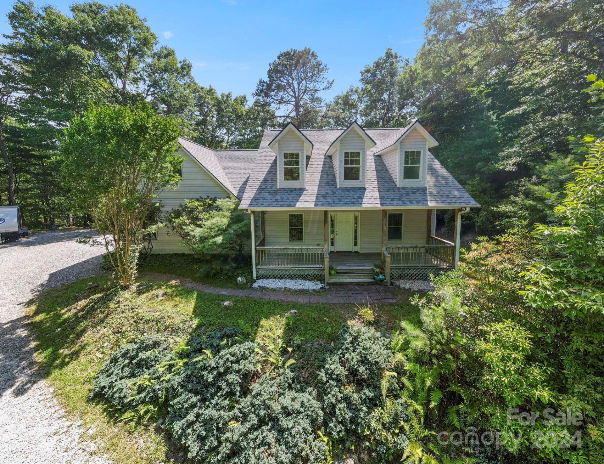 Property image 1 at 718 Thunder Road, Brevard, NC 28712