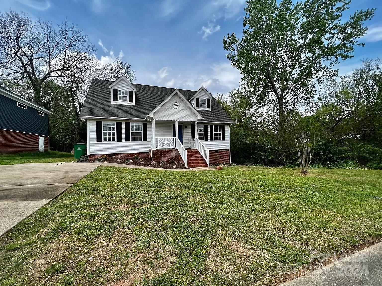 Property image 1 at 926 Polk Street, Charlotte, NC 28206