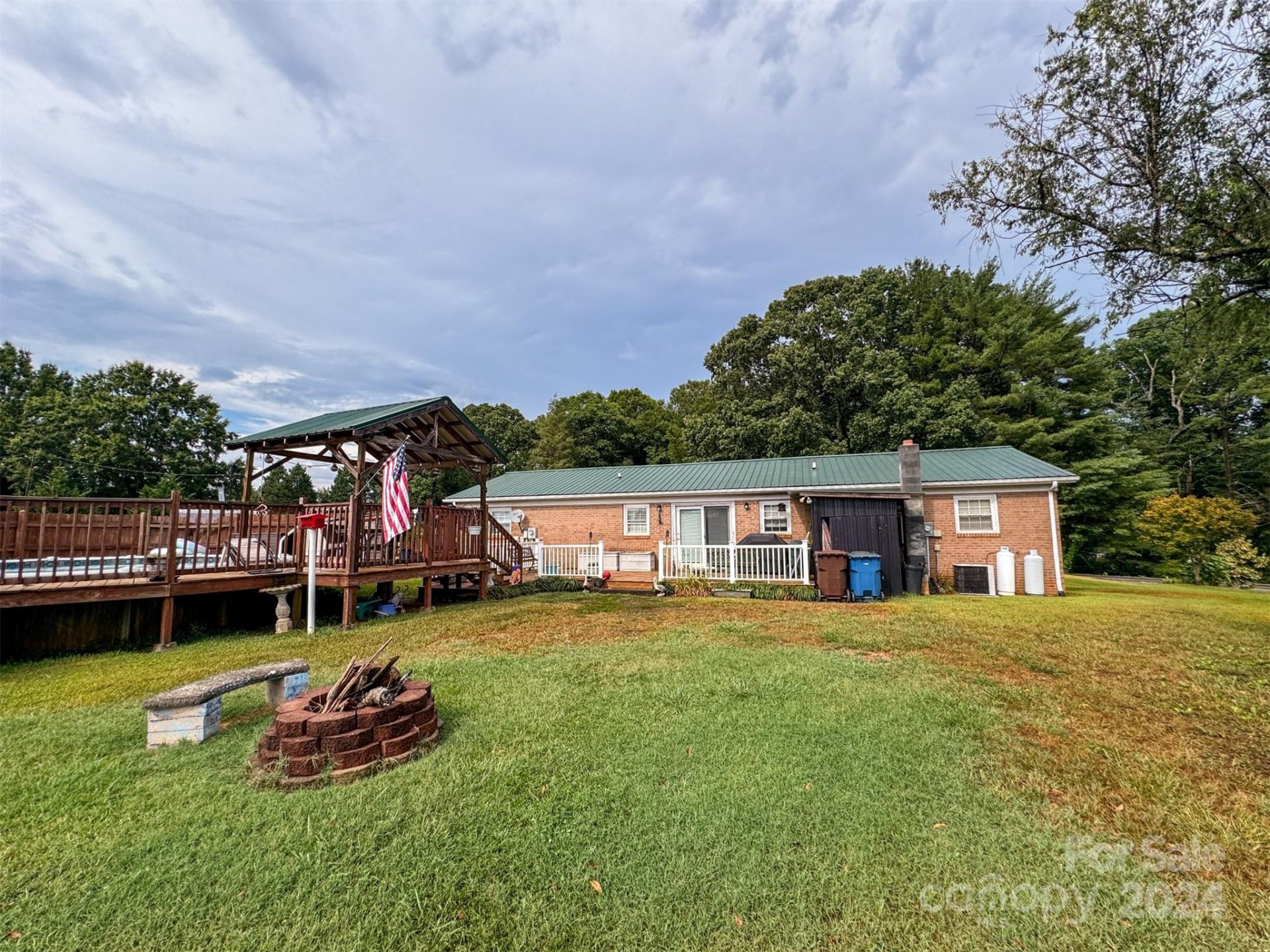 Property image 3 at 1470 River Hills Court, Taylorsville, NC 28681