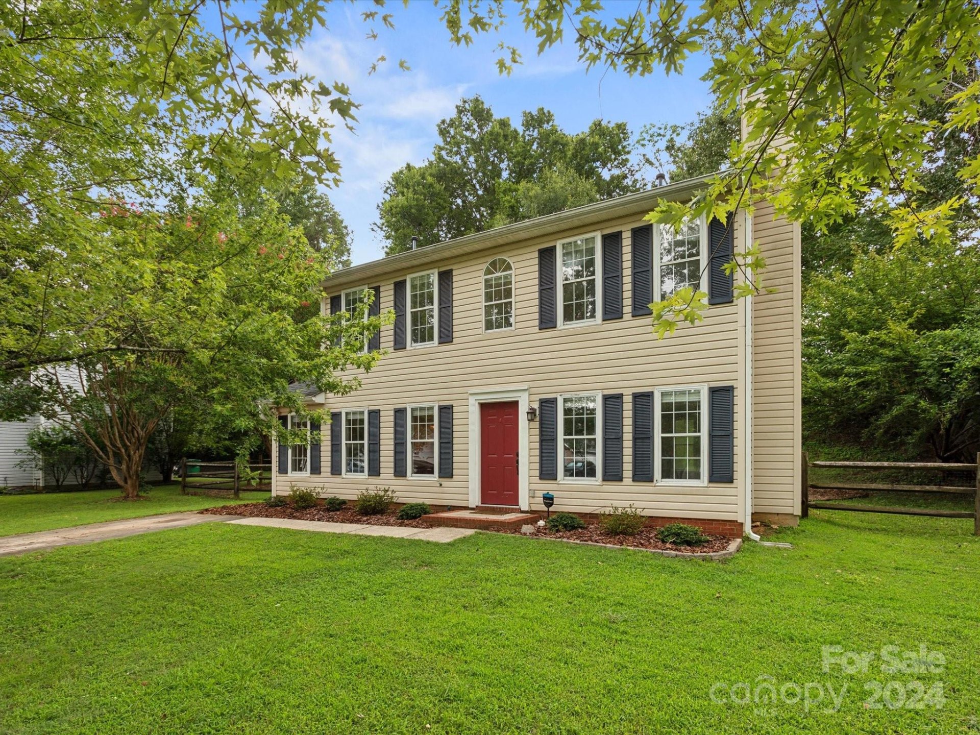 Property image 1 at 7910 Glencannon Drive, Charlotte, NC 28227