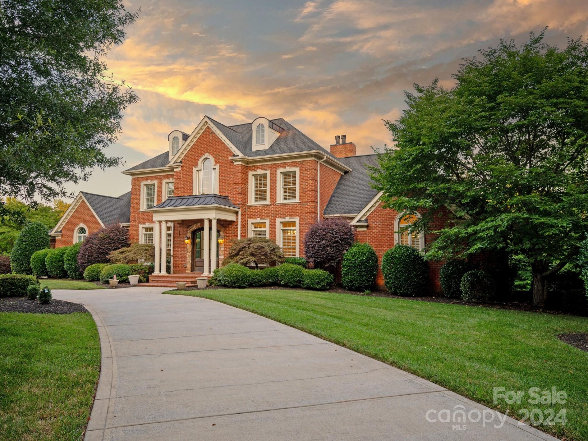 Property image 2 at 5020 Oxfordshire Road, Waxhaw, NC 28173