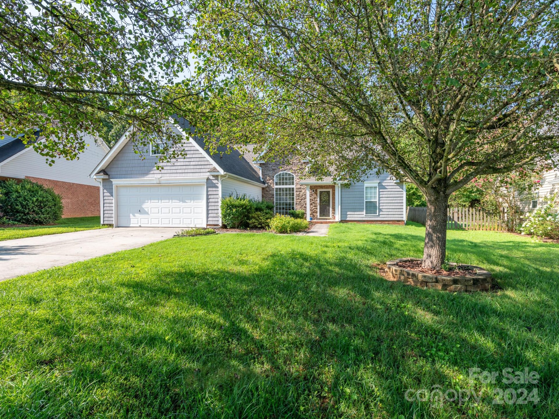 Property image 1 at 141 Newport Drive, Kannapolis, NC 28081