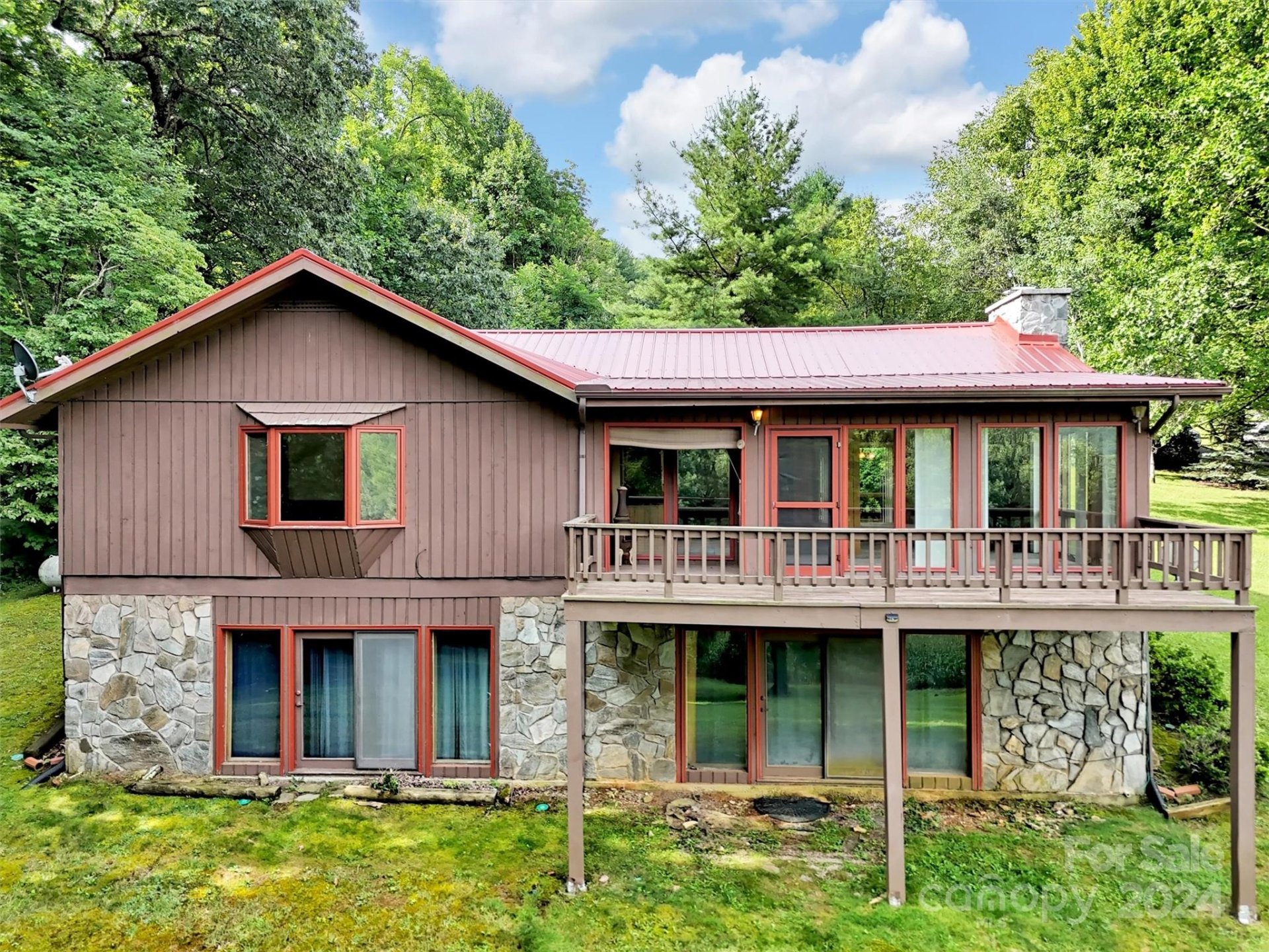 Property image 1 at 202 Sams Trail, Waynesville, NC 28786