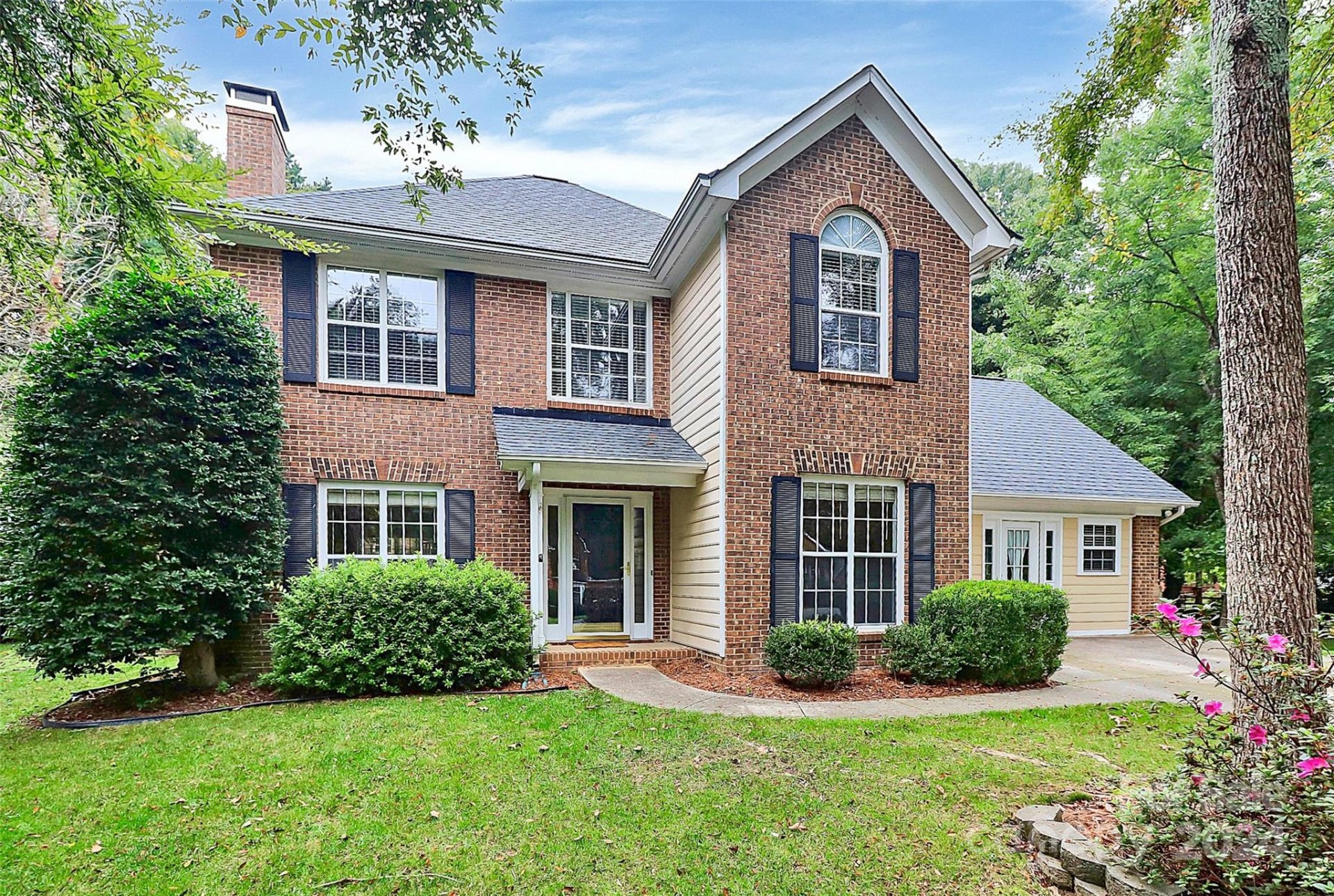 Property image 1 at 2041 Swaim Drive, Matthews, NC 28105