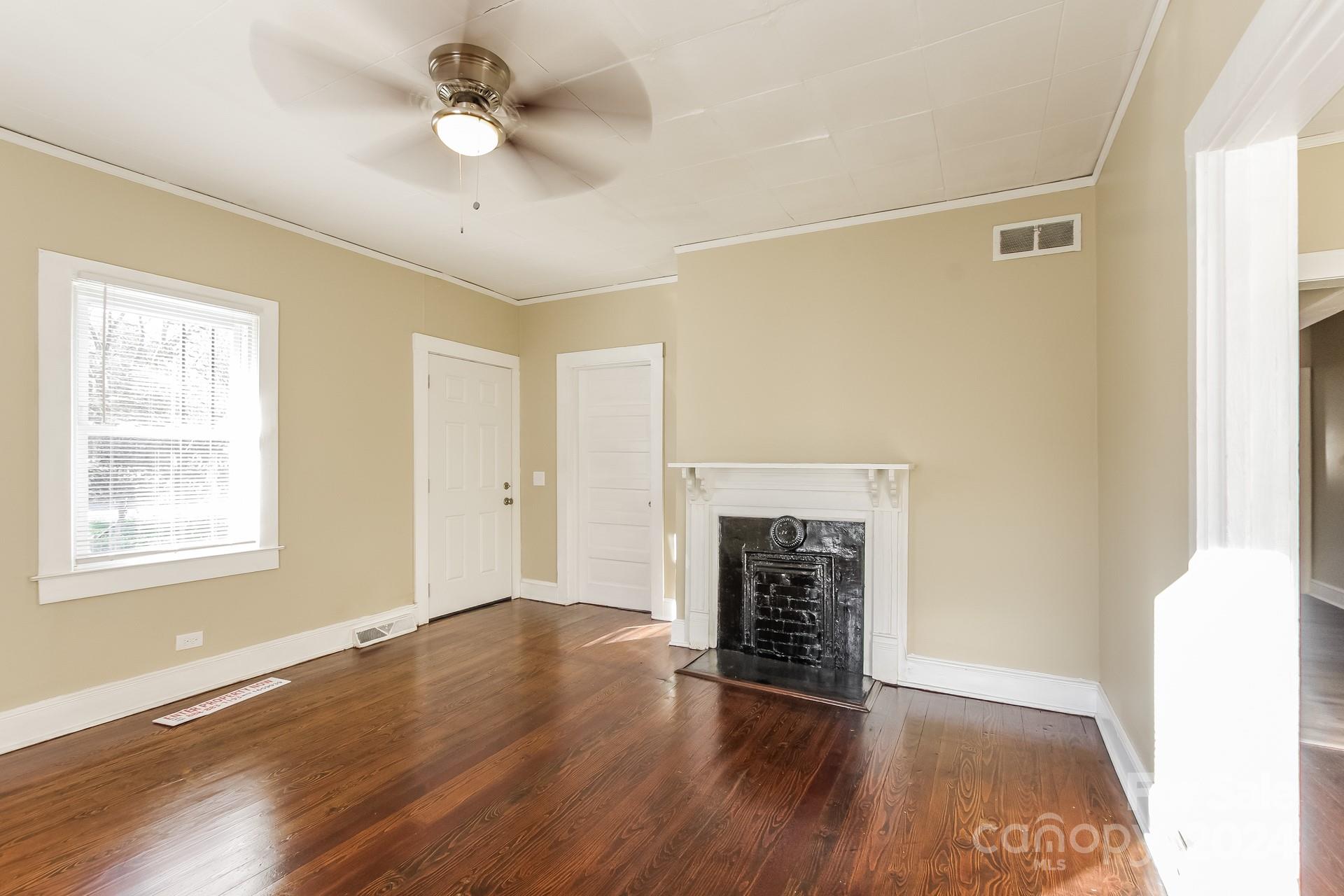 Property image 3 at 1912 Hemlock Avenue, Gastonia, NC 28054