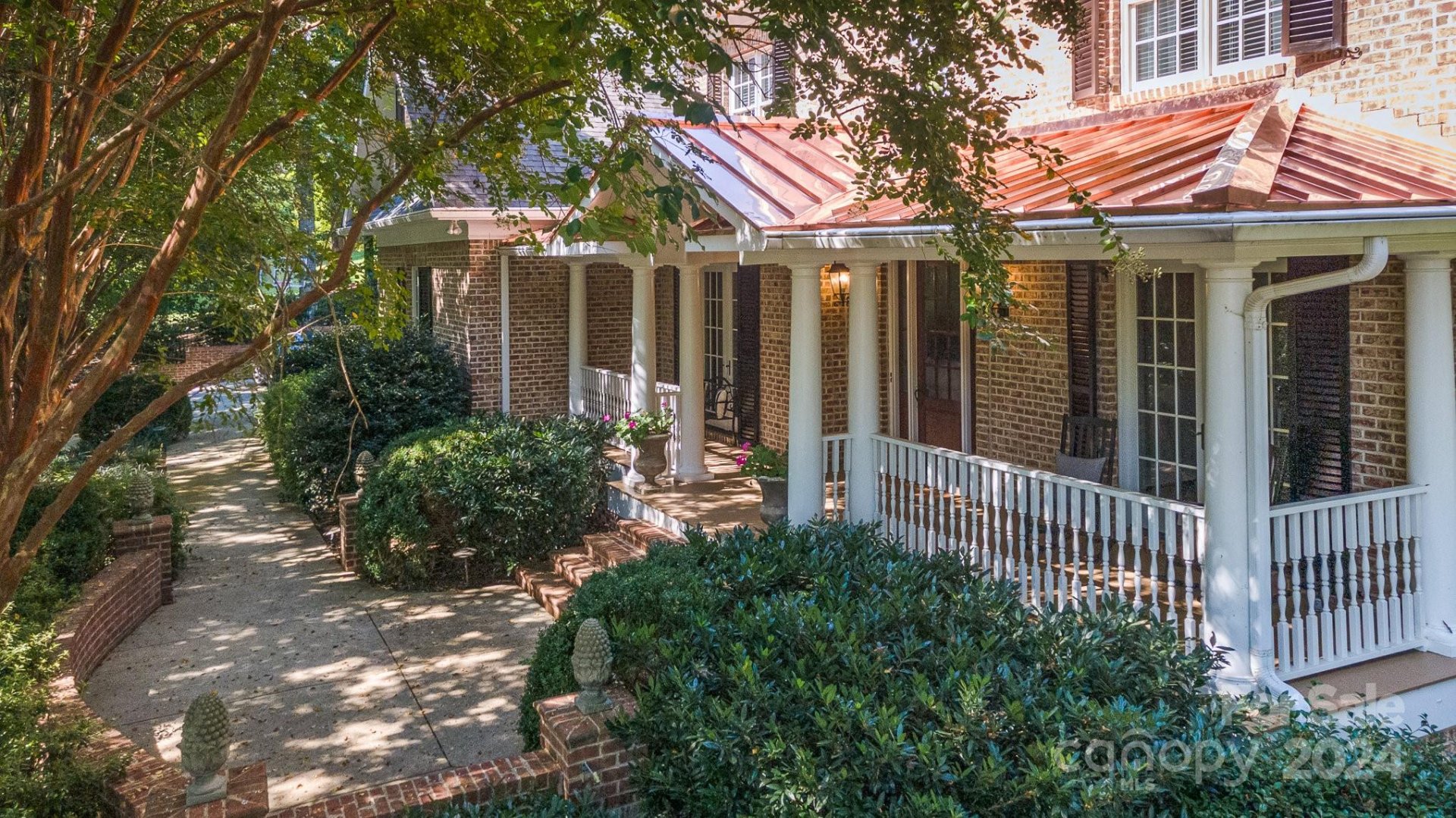 1109 Hudson Place