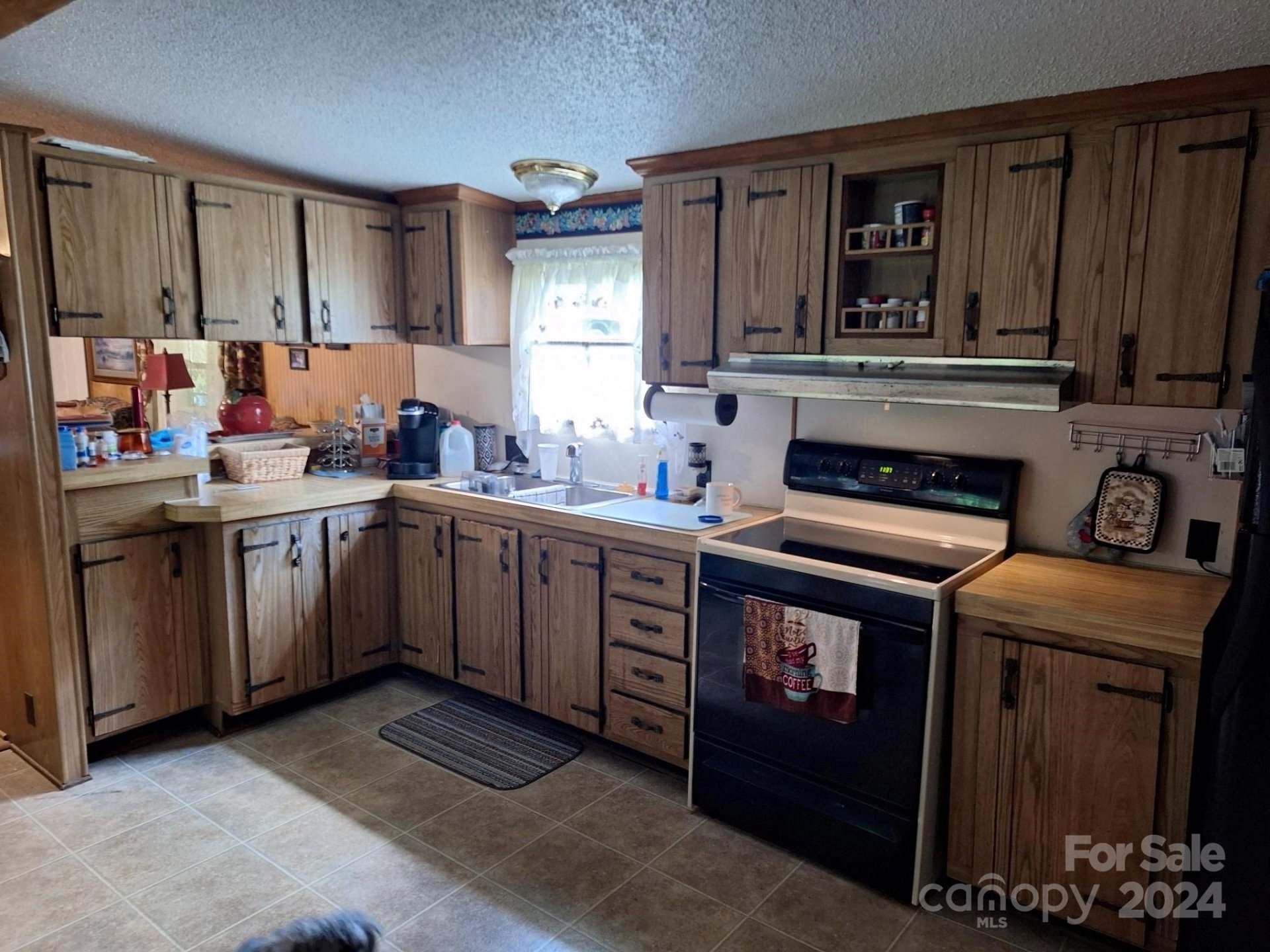 Property image 4 at 307 Walk A Long Way, Mount Holly, NC 28120