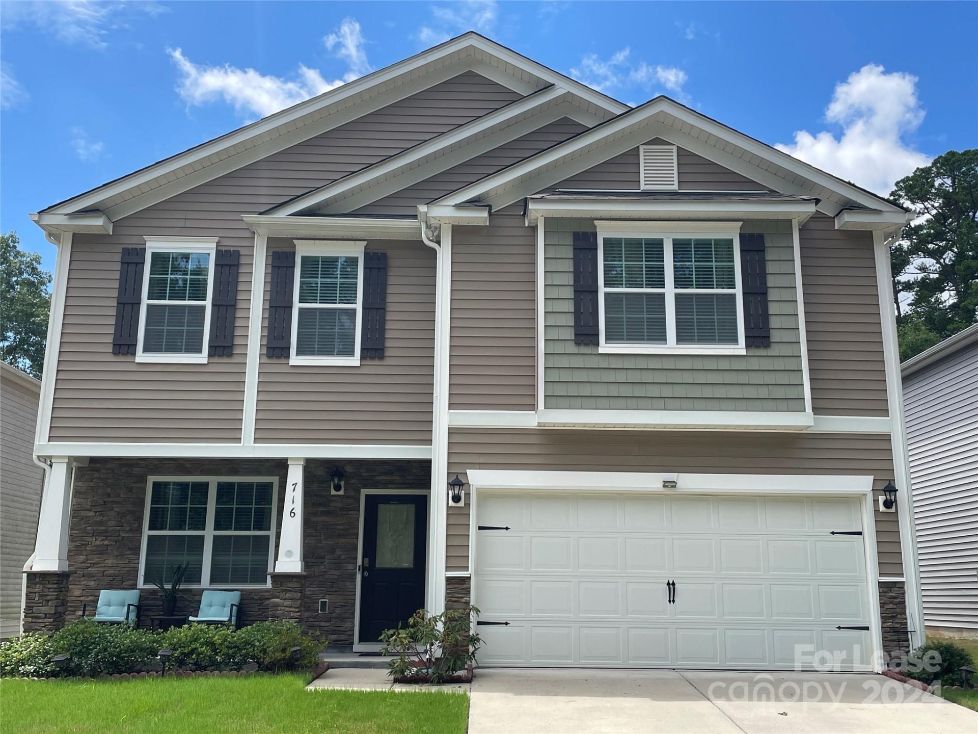 Property image 1 at 716 Larmore Avenue, Charlotte, NC 28216