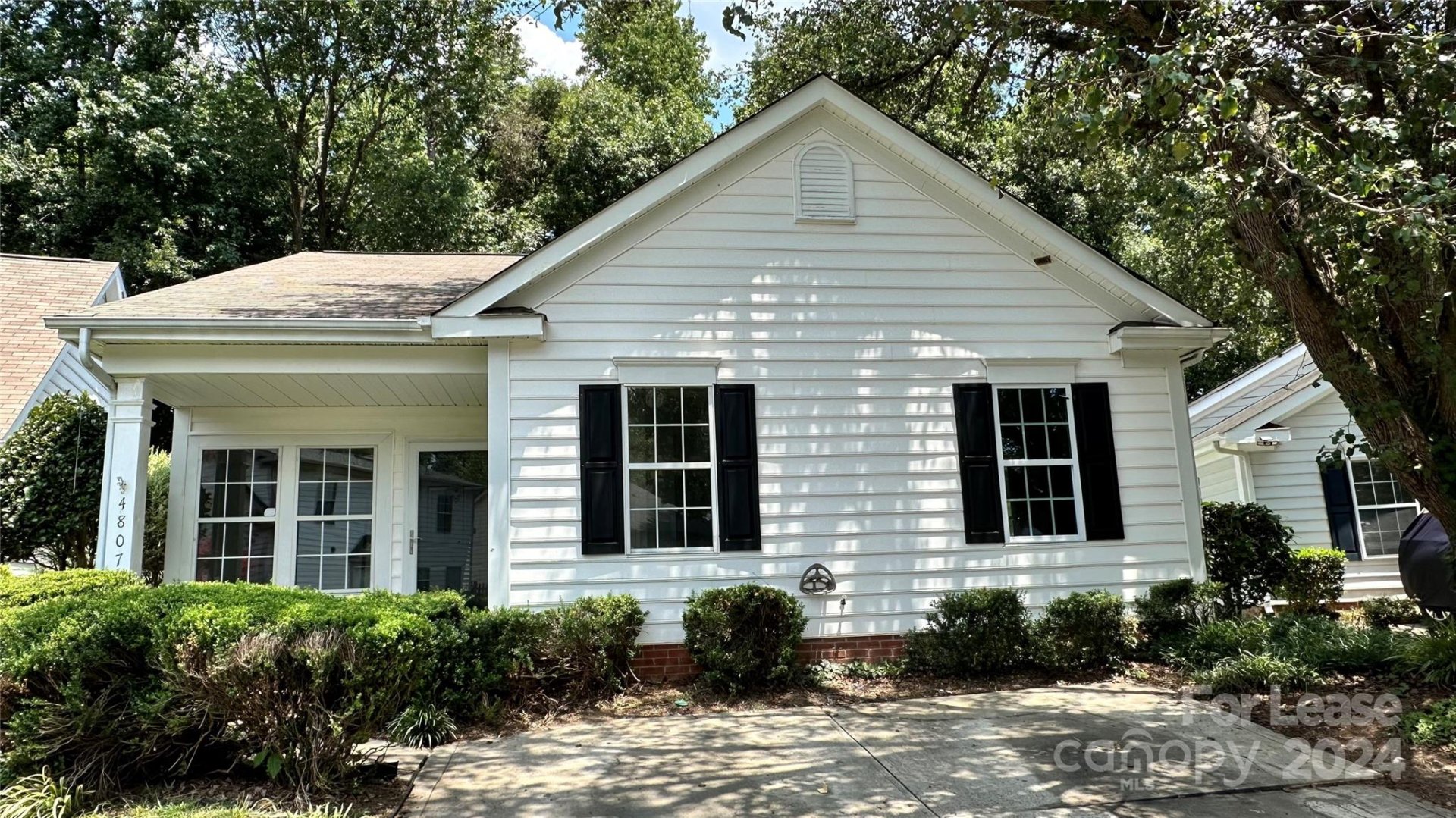 Property image 1 at 4807 Pennant Place, Charlotte, NC 28212