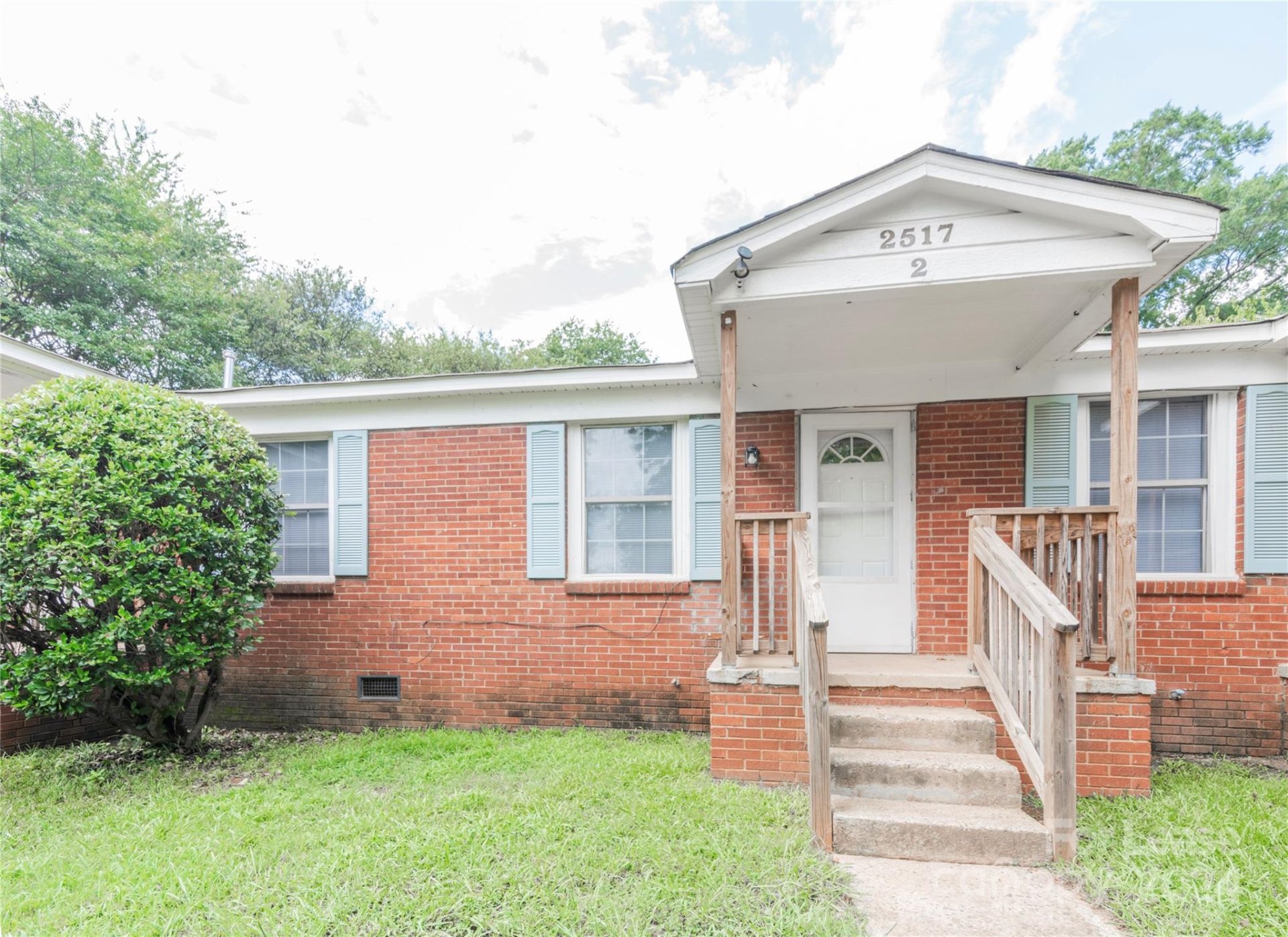 Property image 1 at 2517 Hemphill Street, Charlotte, NC 28208